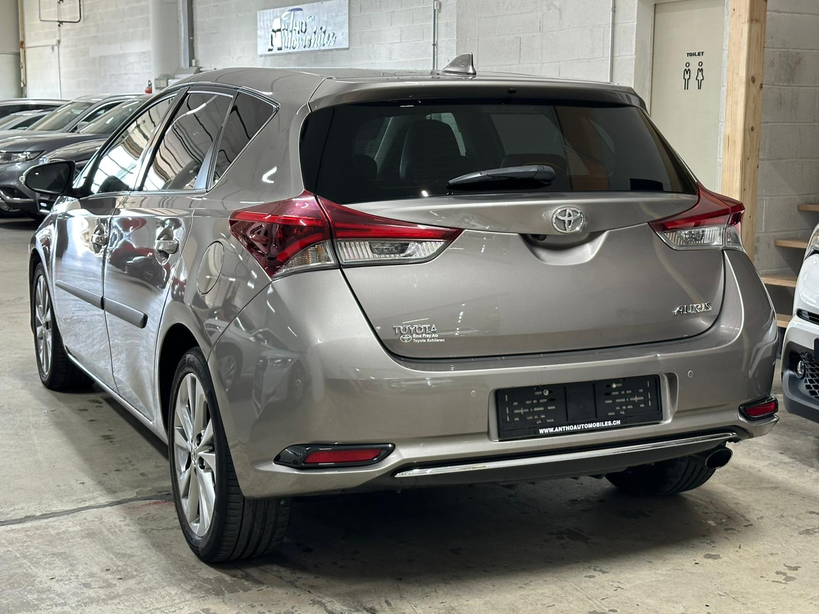 TOYOTA Auris 1.2 Turbo Luna-image-5