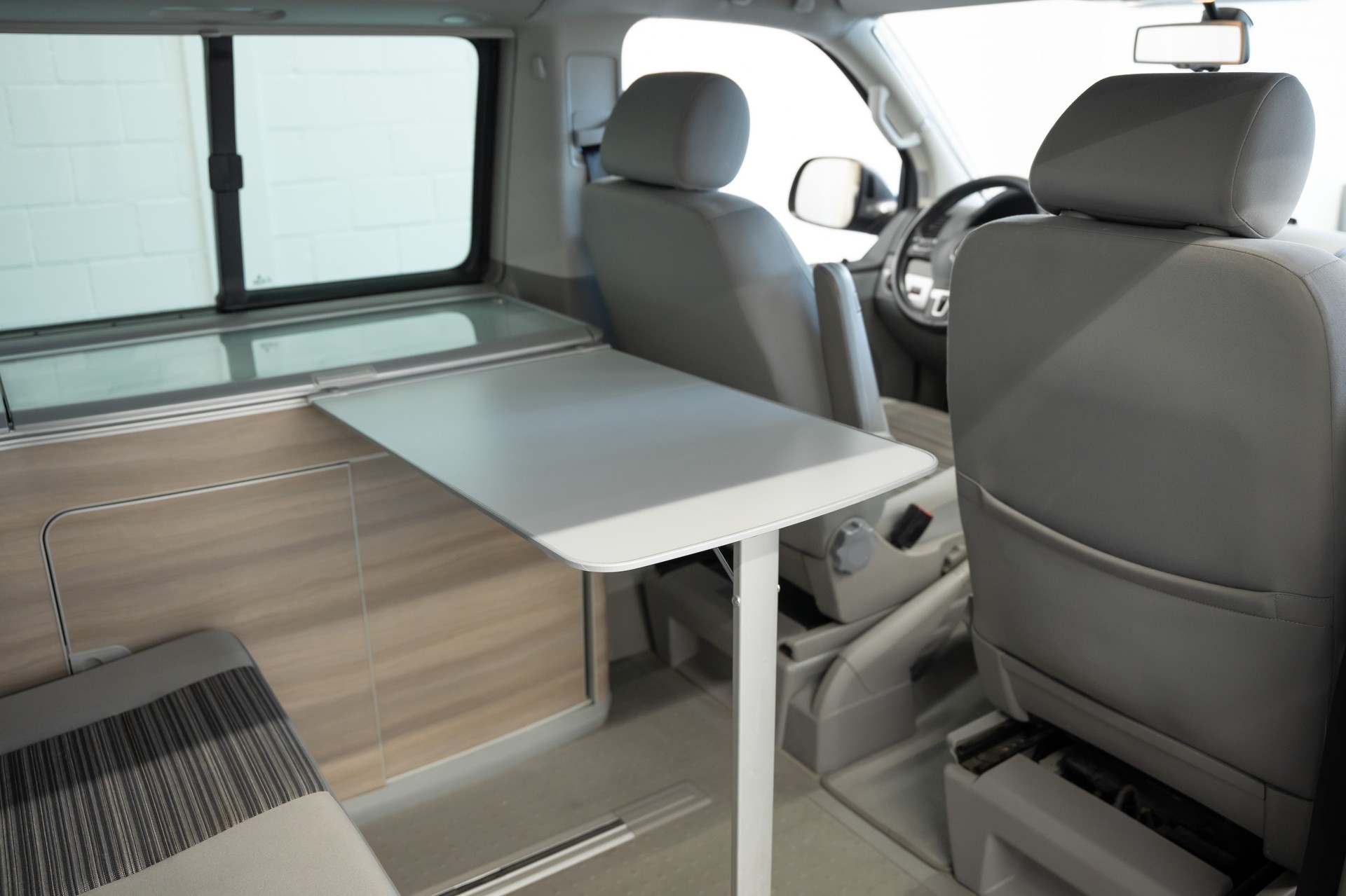 VW T5 California 2.0 Bi-TDI Comfortline-image-30