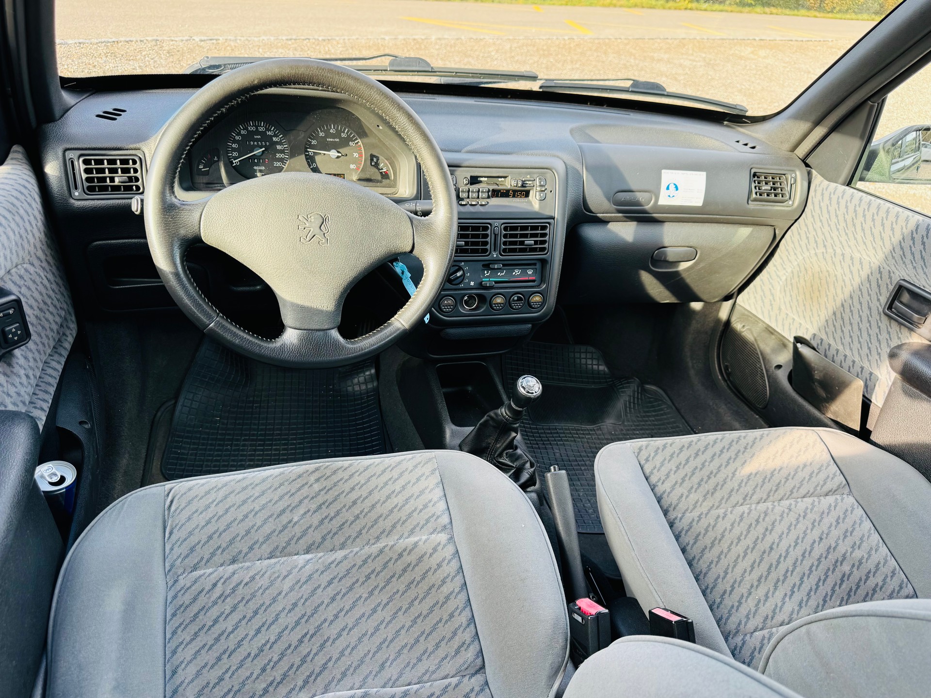 PEUGEOT 106 1.6 Suisse-image-6