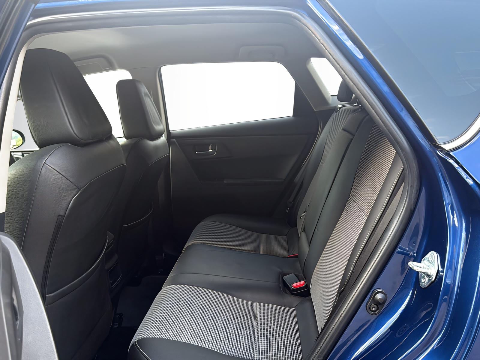 TOYOTA Auris 1.8 HSD Sol-image-10