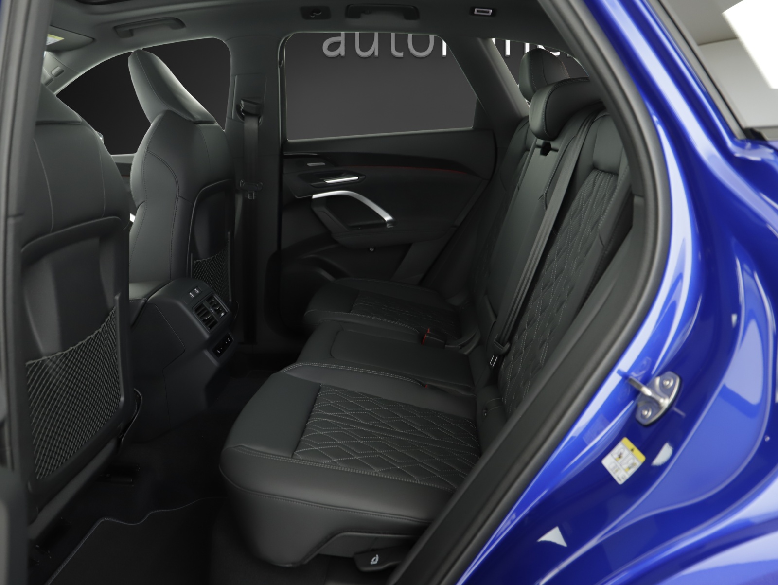 AUDI SQ5 TFSI quattro S-tronic-image-8
