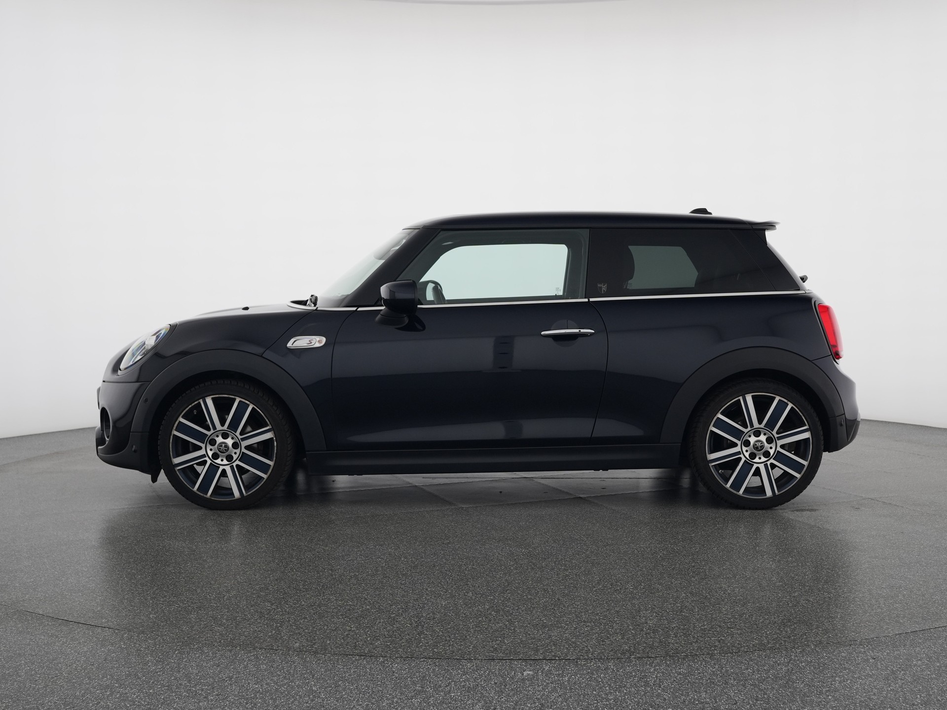 MINI Cooper S Steptronic DKG-showroom-element-1