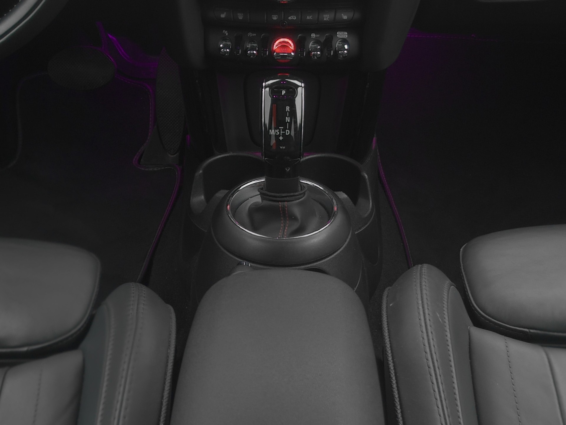 MINI Cooper S Steptronic DKG-image-9
