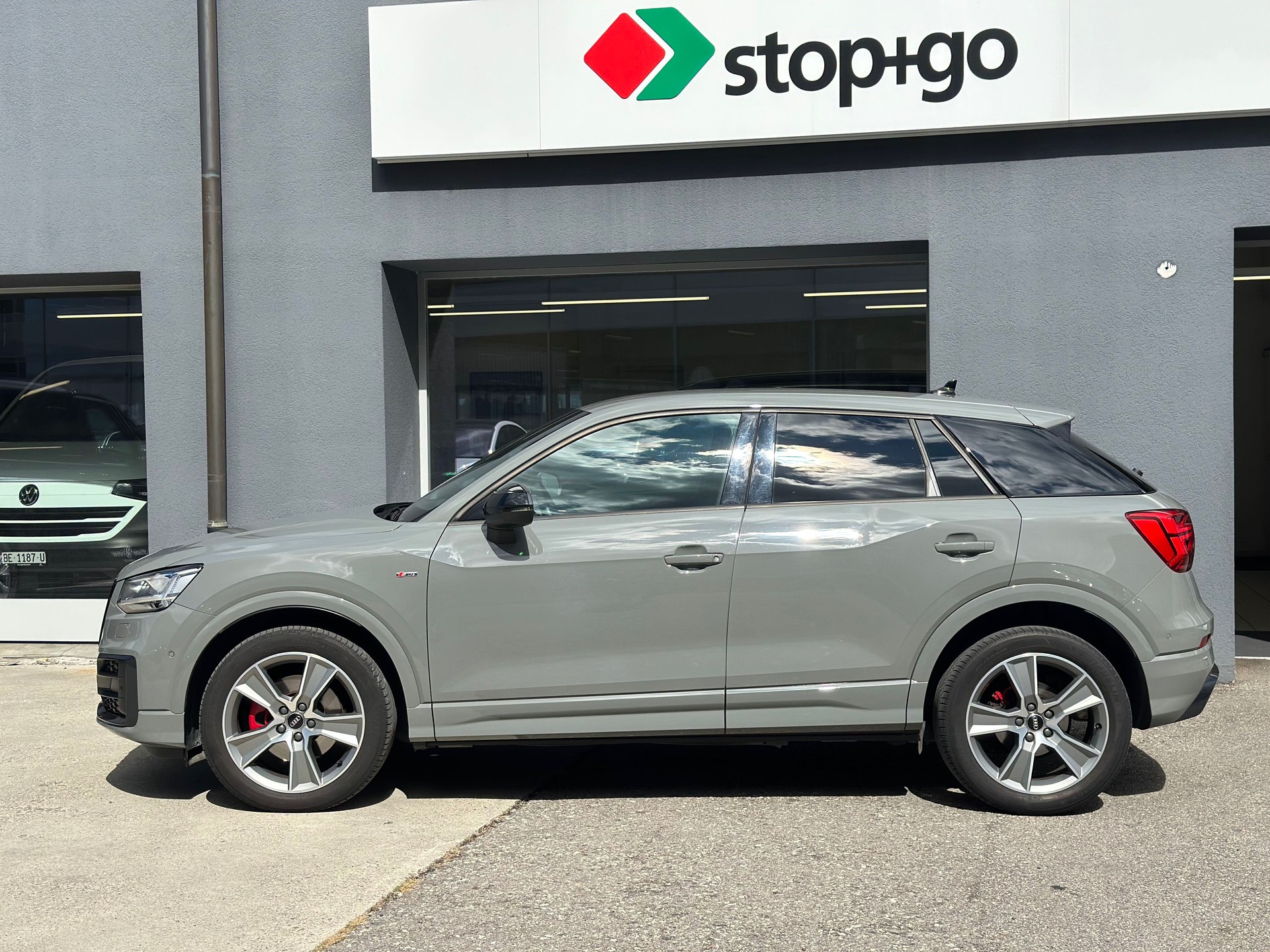AUDI Q2 35 TFSI Sport S-tronic-image-2