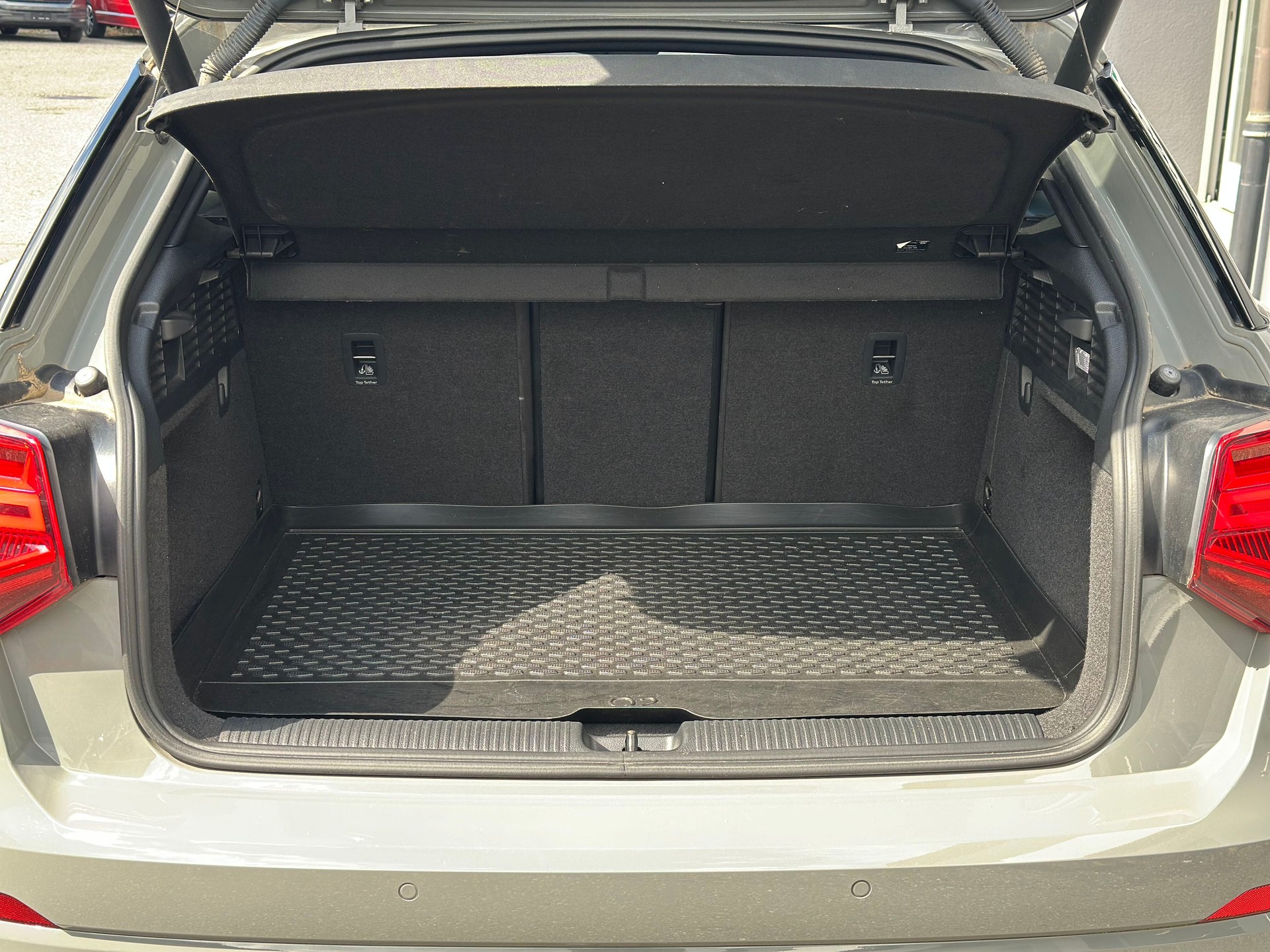 AUDI Q2 35 TFSI Sport S-tronic-image-8