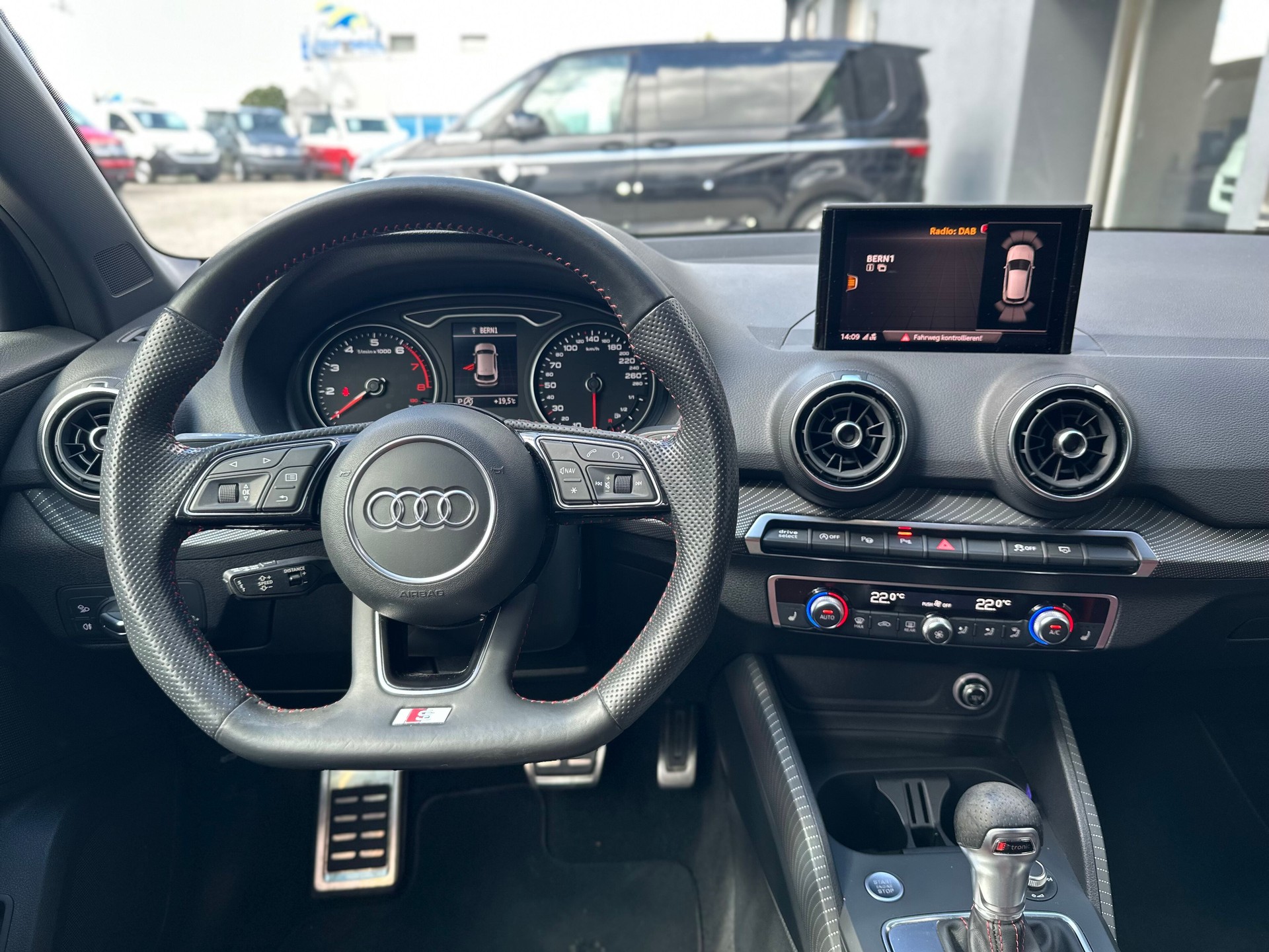 AUDI Q2 35 TFSI Sport S-tronic-image-6