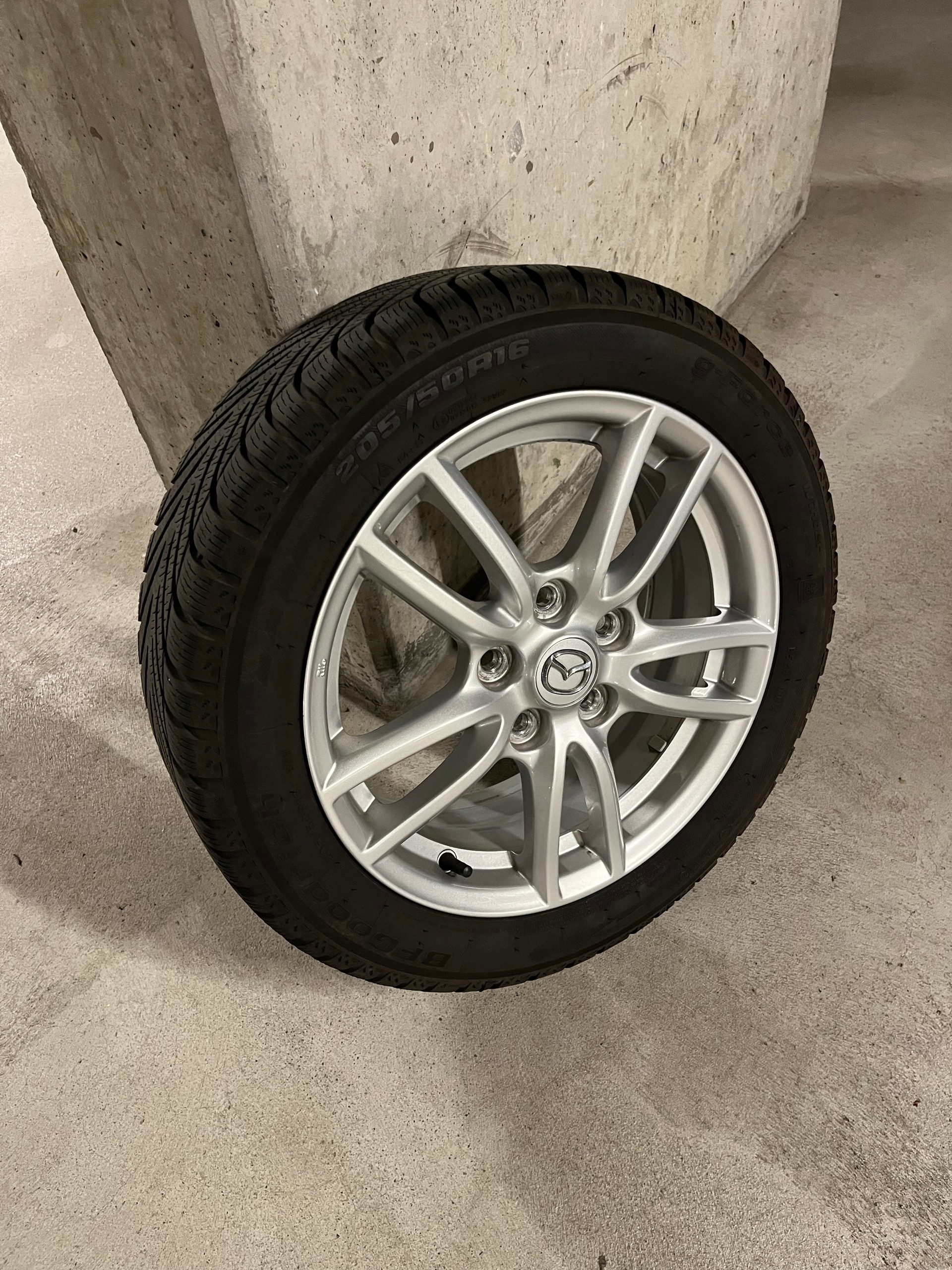 MAZDA 2.0 Exclusive-image-16