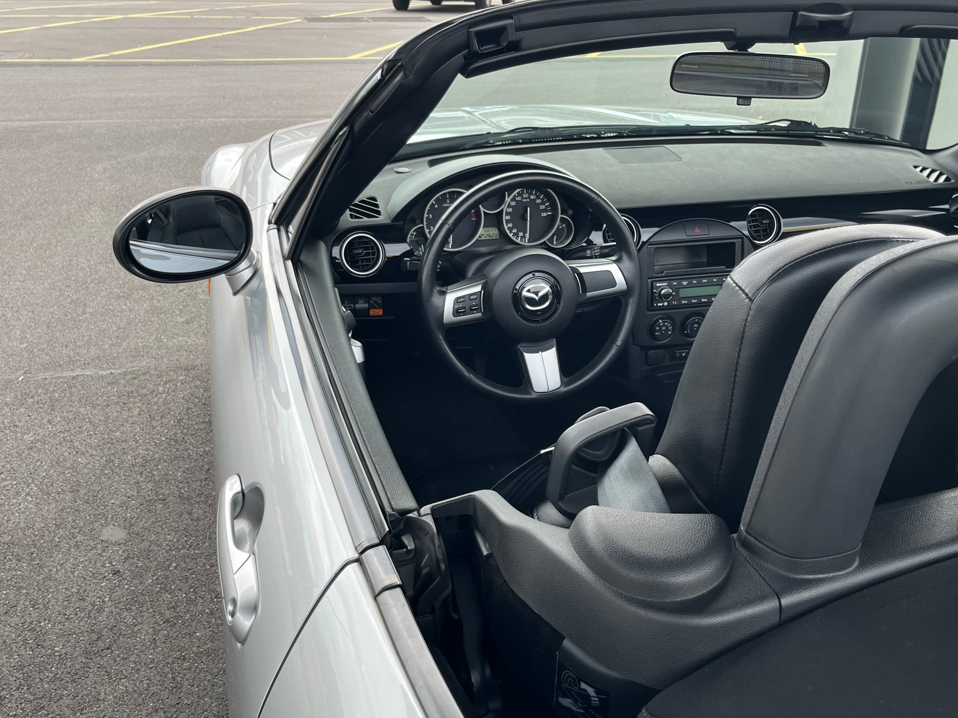 MAZDA 2.0 Exclusive-image-12