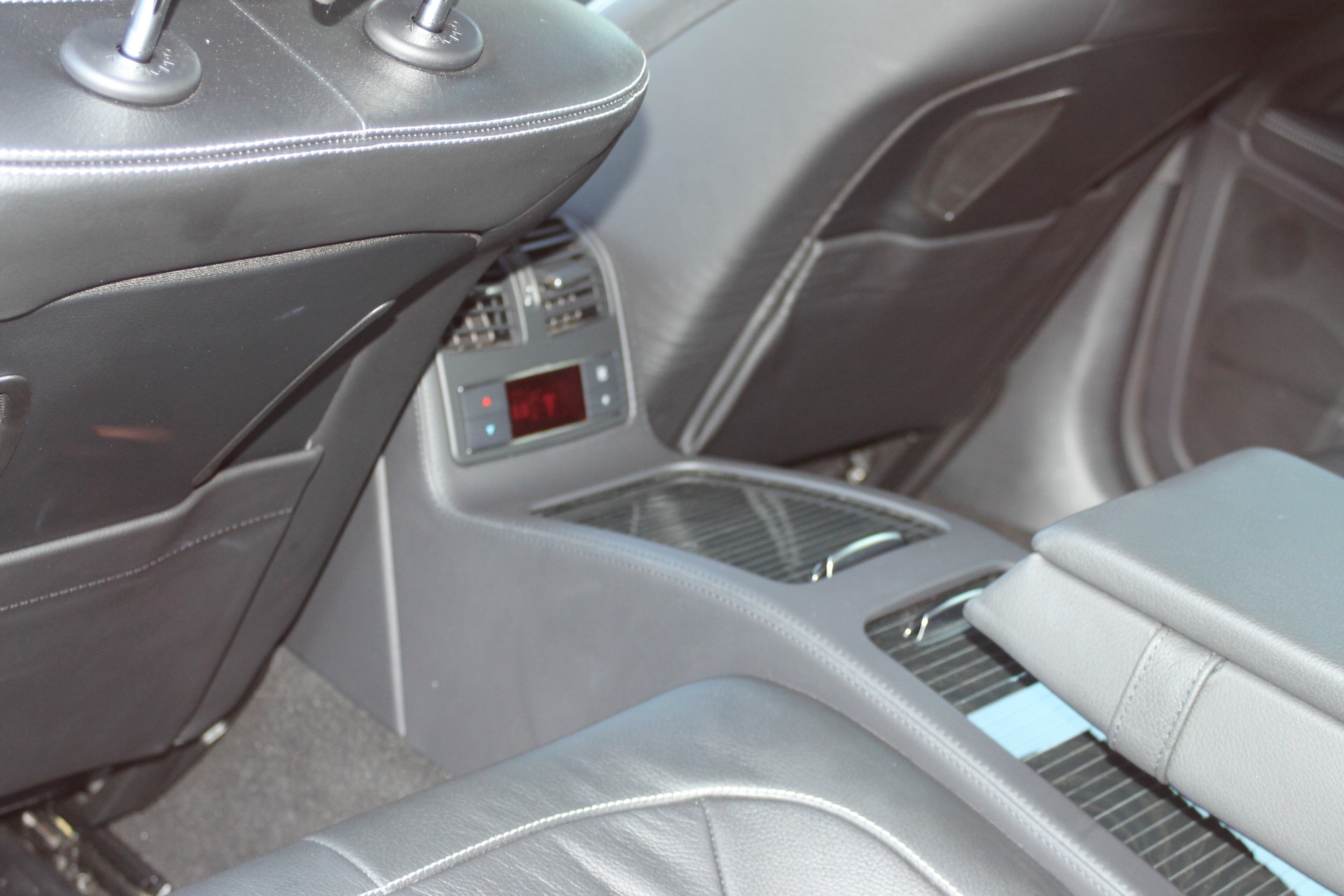 MERCEDES-BENZ CLS 350 d 4matic 9G EVO-image-4