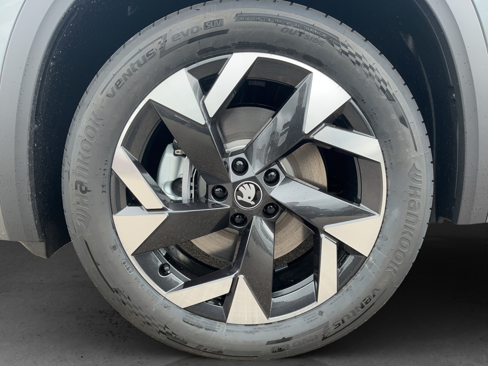 SKODA Kodiaq 1.5 TSI PHEV Sportline-image-12