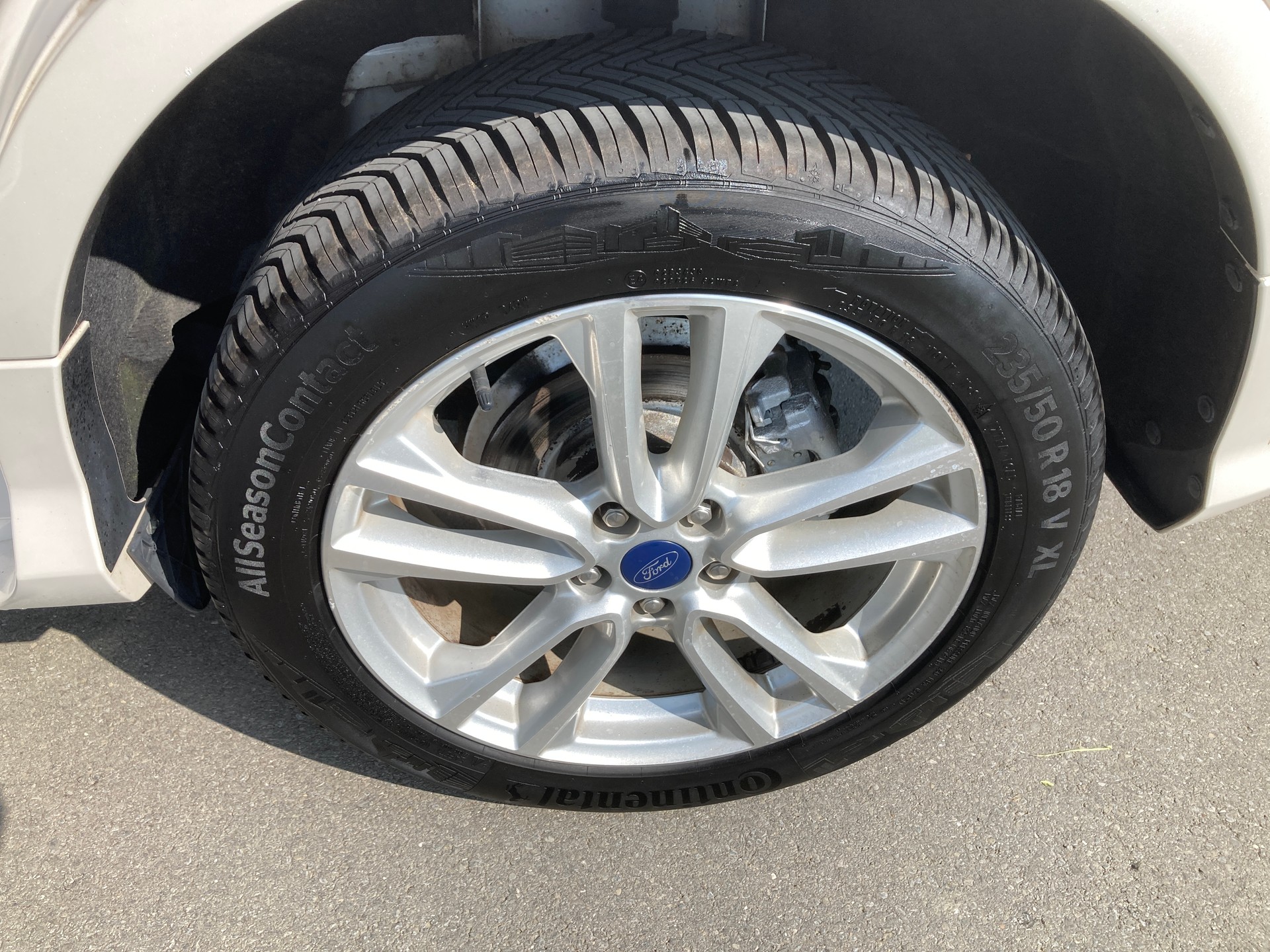 FORD Kuga 2.0 TDCi Titanium S 4WD PowerShift-image-7