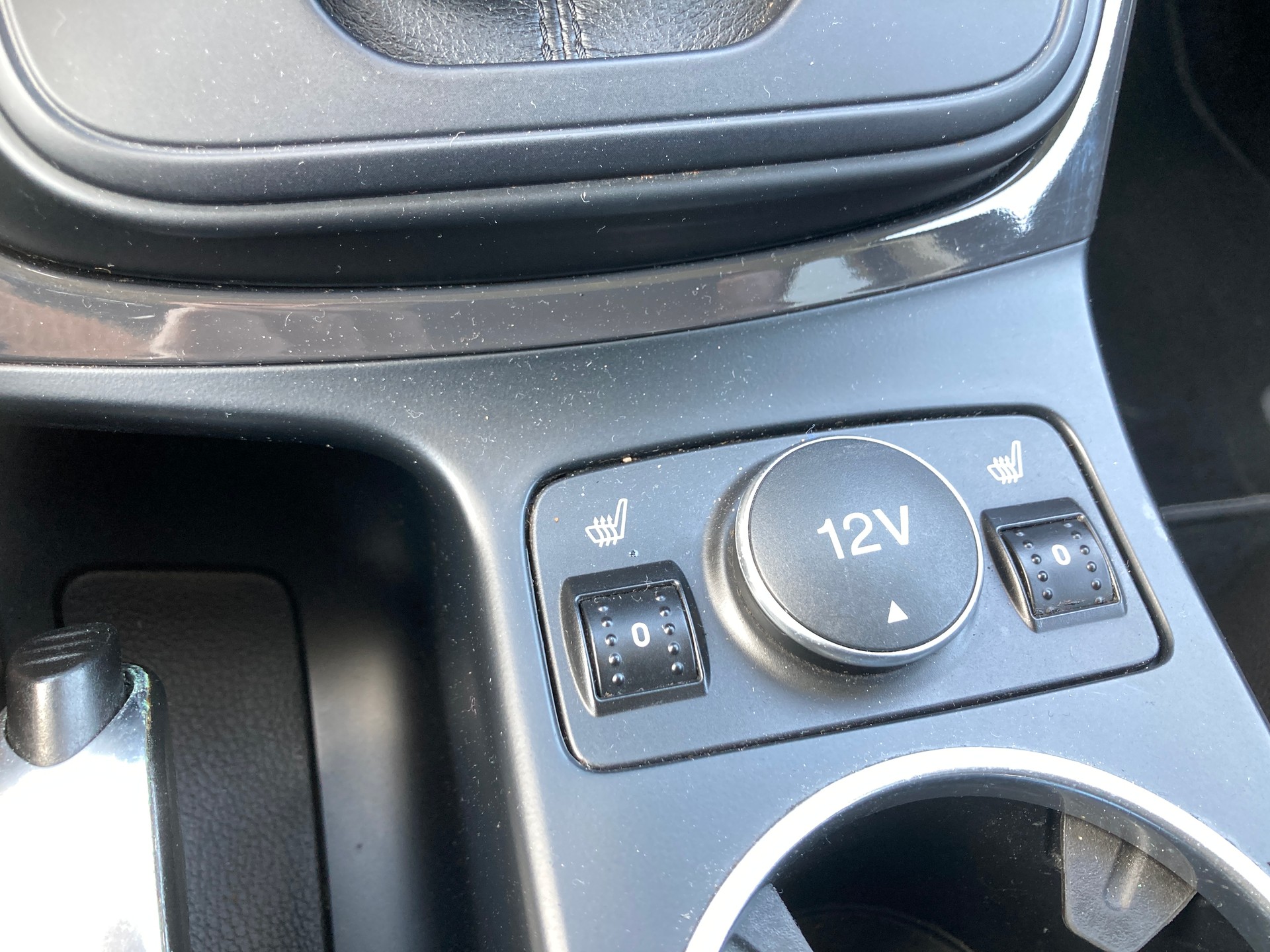 FORD Kuga 2.0 TDCi Titanium S 4WD PowerShift-image-14