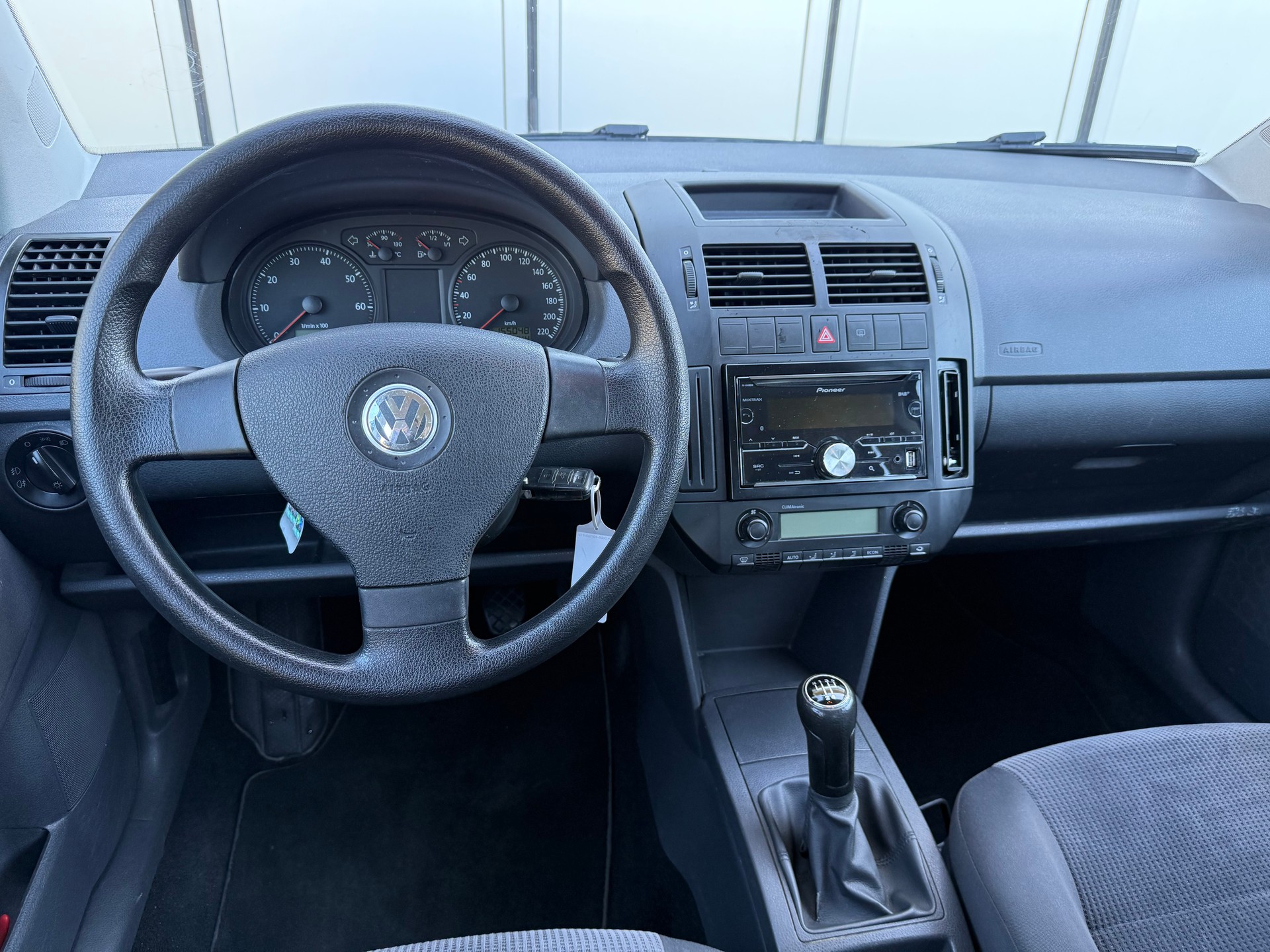 VW Polo 1.6 16V Comfortline-image-6