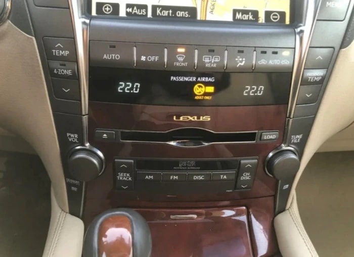 LEXUS LS 460 Automatic-image-11