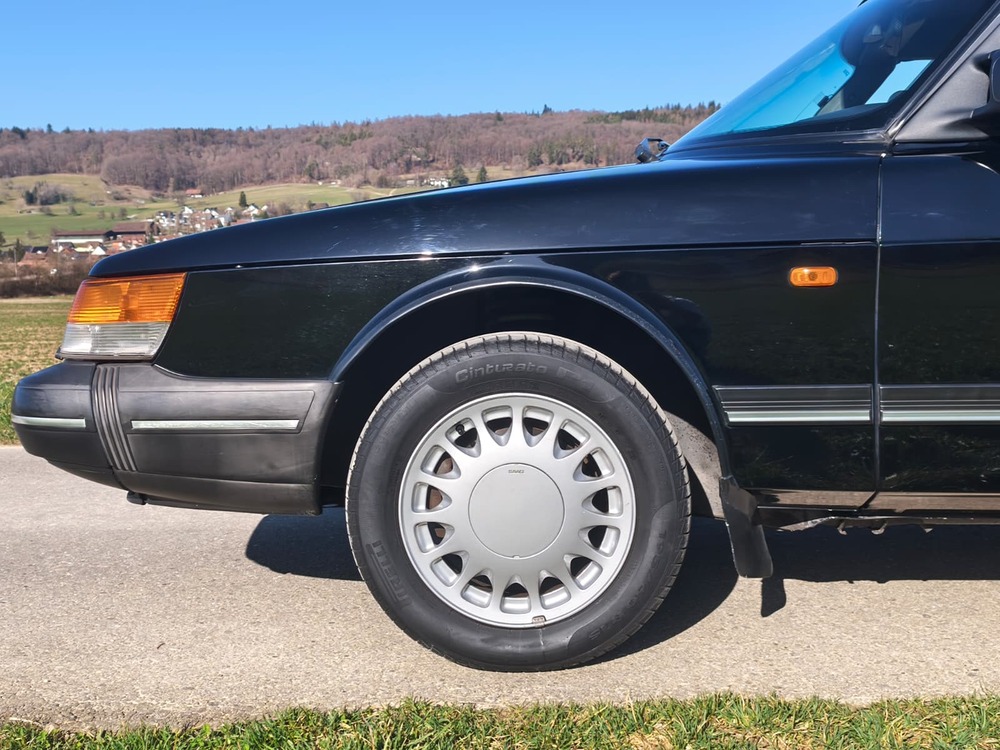 SAAB 900i 2.1-16-image-14