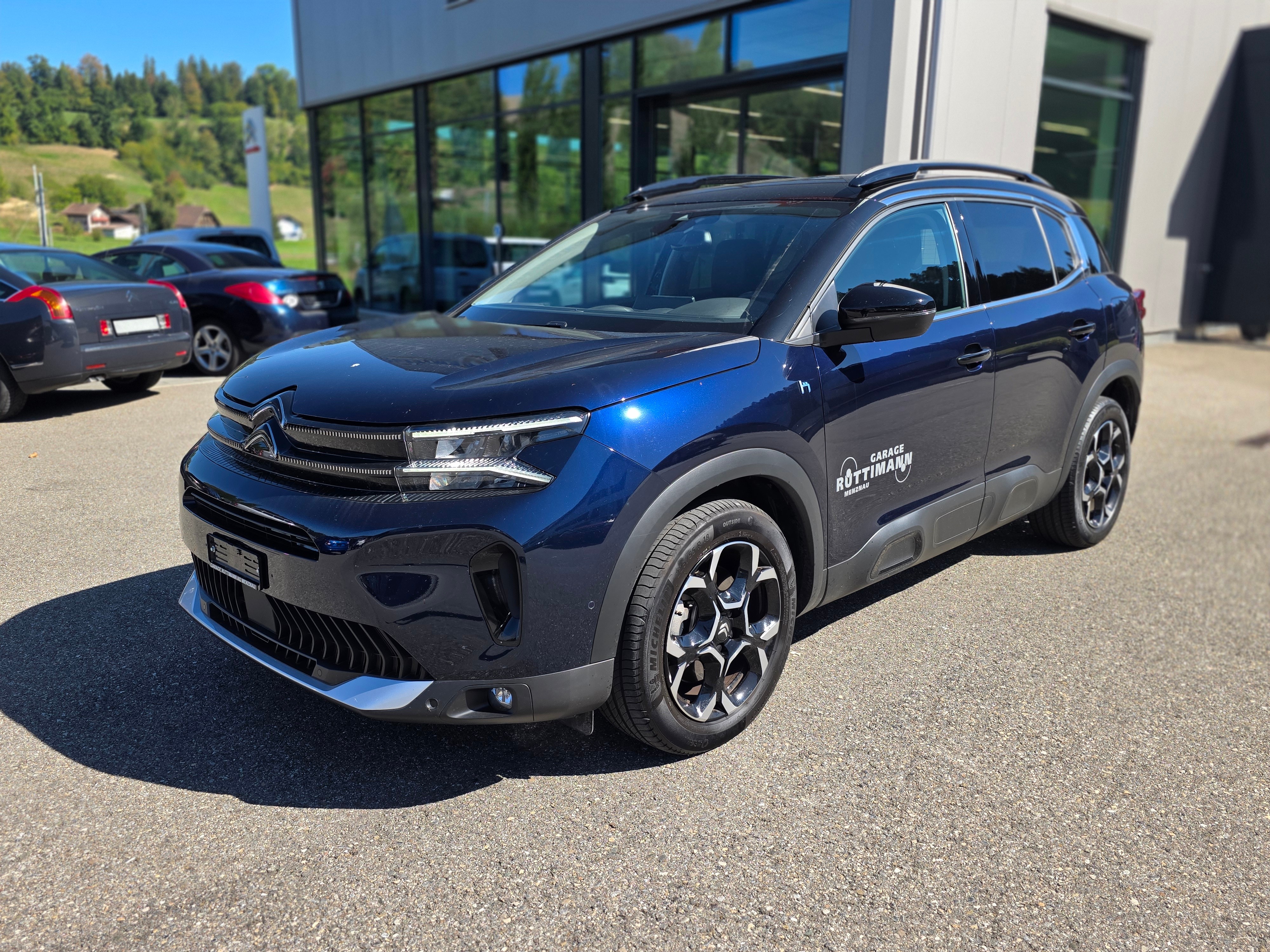 Car photo