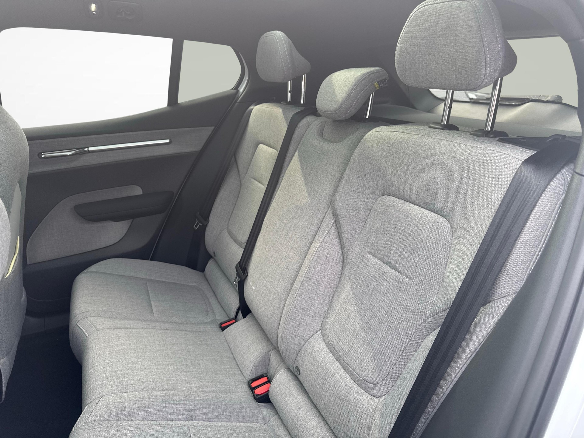 VOLVO EX30 E60 Twin Ultra Performance AWD-image-10