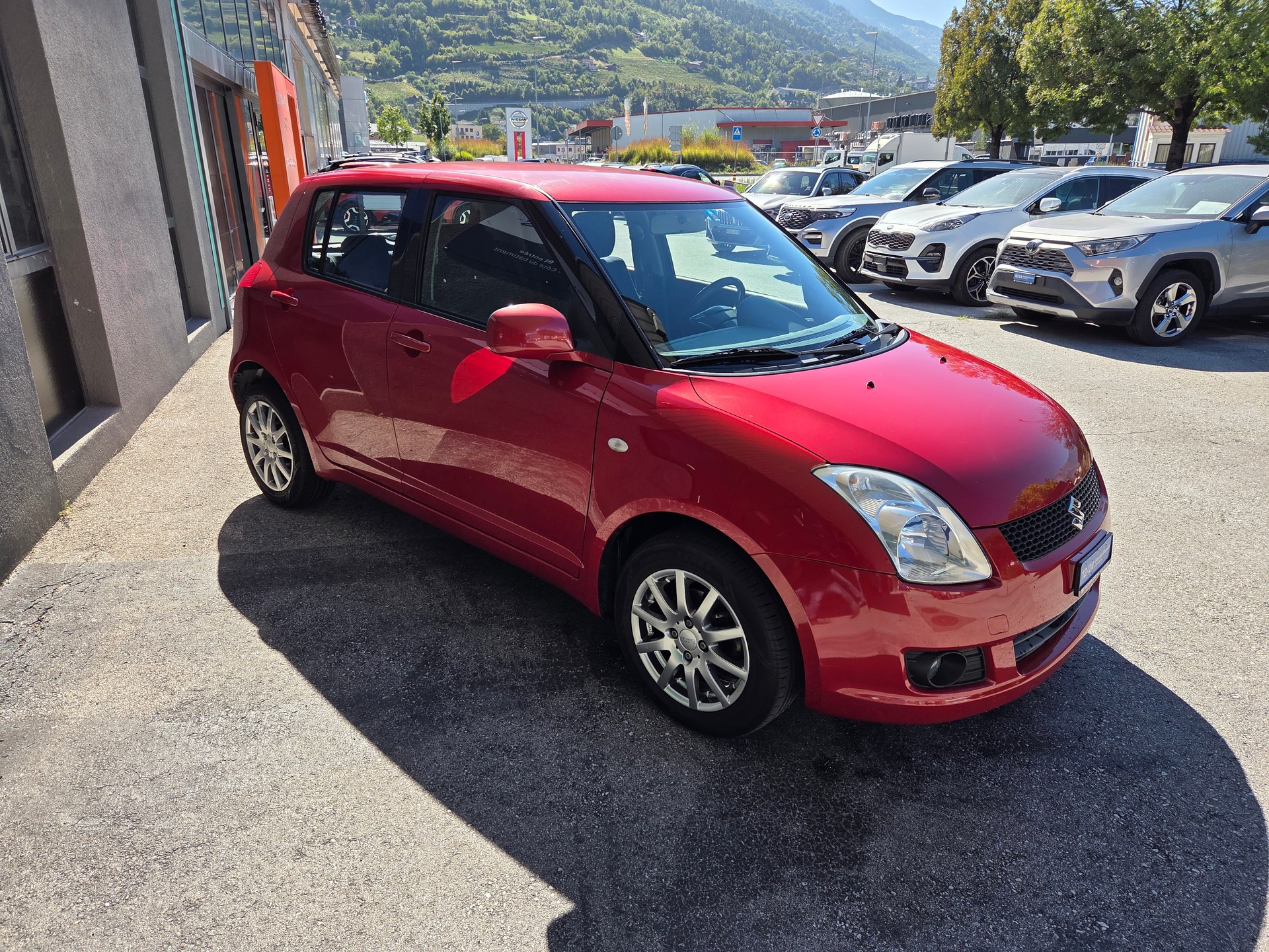 SUZUKI Swift 1.3i 16V GL Top 4x4-image-3
