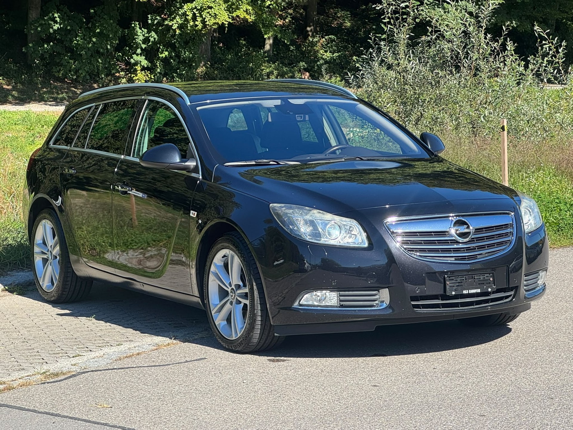 OPEL Insignia Sports Tourer 2.0 Turbo Edition Automatic-image-2