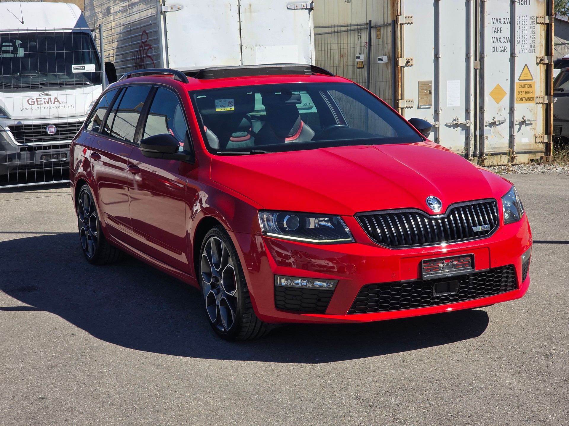 SKODA Octavia Combi 2.0 TDI RS 4x4 DSG-image-3
