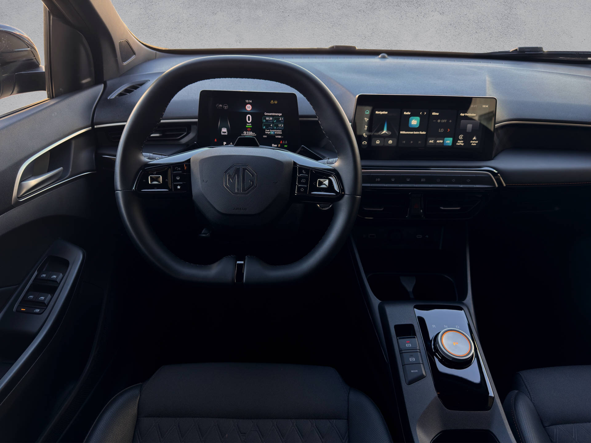 MG 3 1.5 Hybrid Luxury-image-12