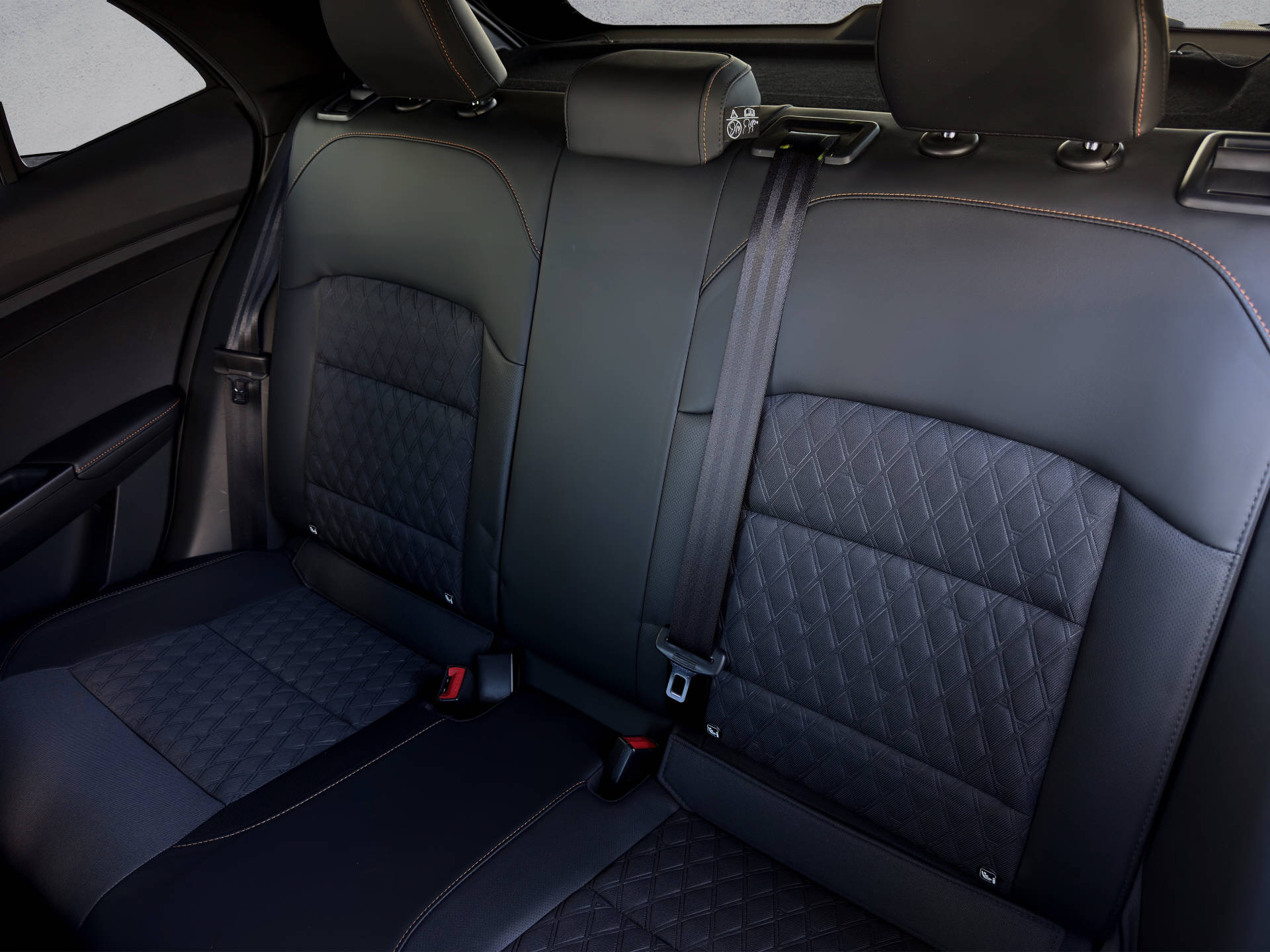 MG 3 1.5 Hybrid Luxury-image-11