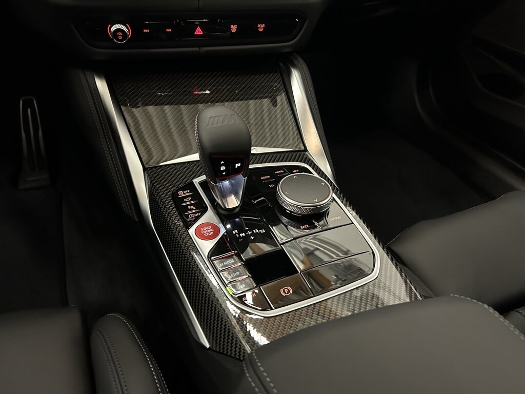 BMW M3 Touring xDrive Competition M-image-6