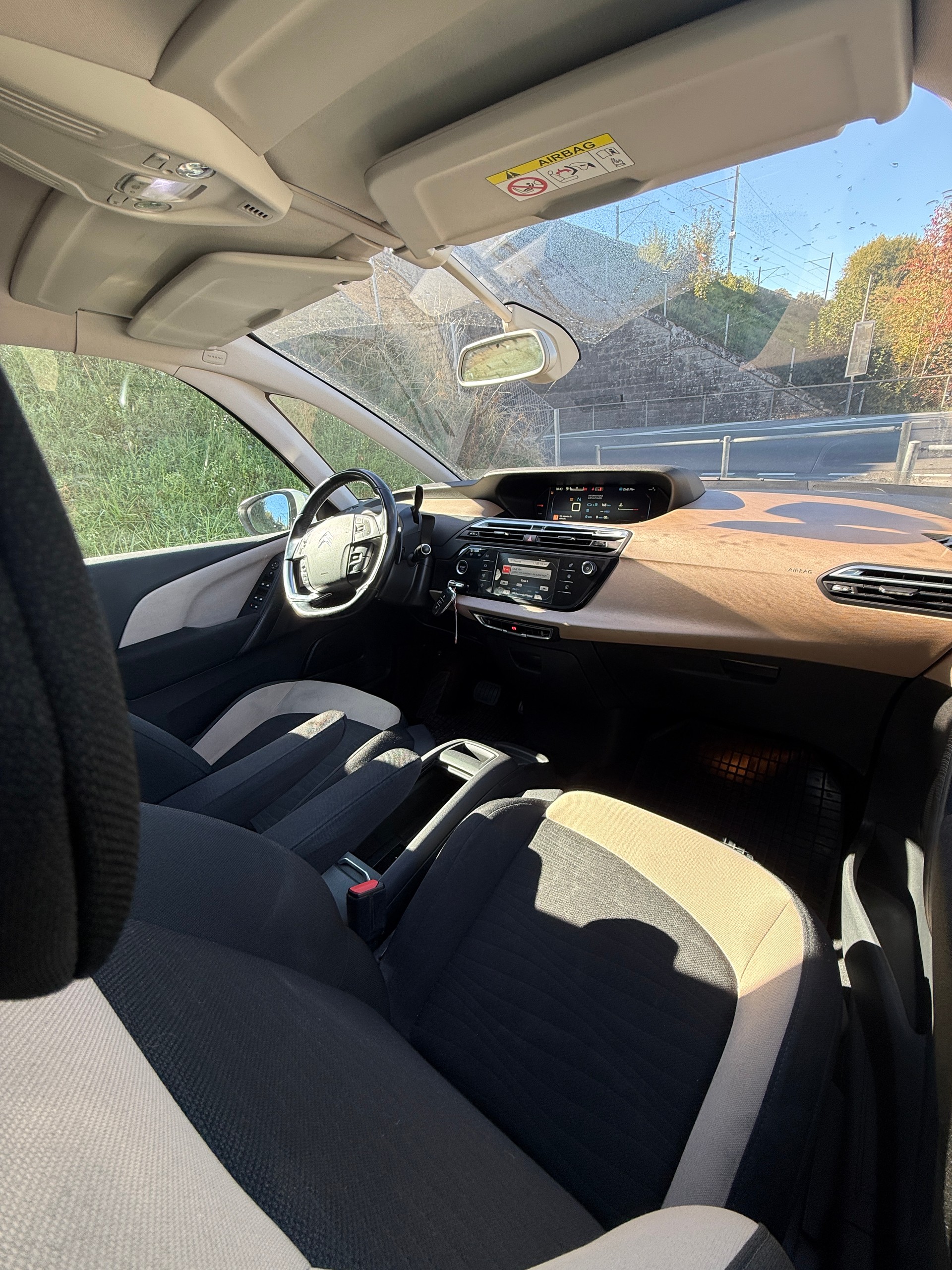 CITROEN C4 Picasso 1.6 BlueHDi Intensive EAT6-image-7
