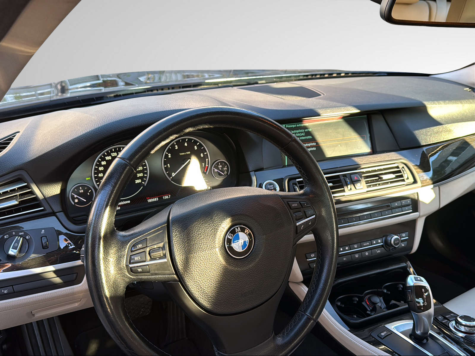BMW 535i xDrive Steptronic-image-16