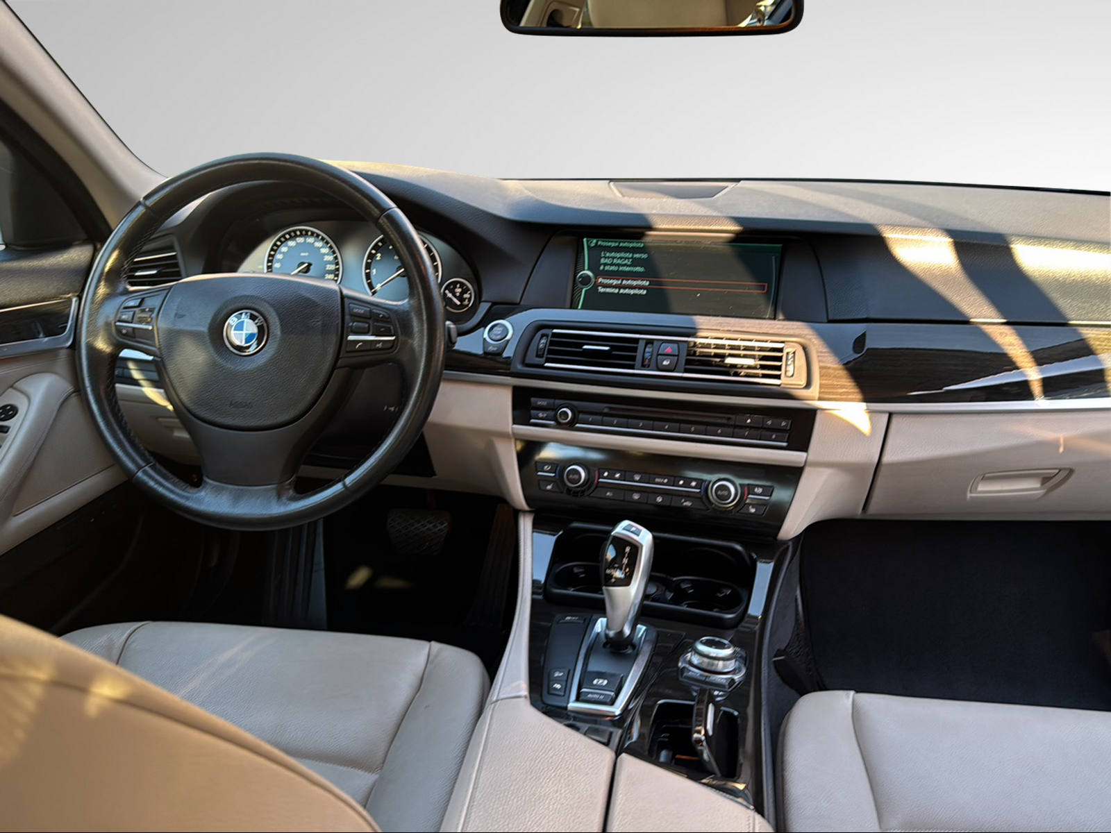 BMW 535i xDrive Steptronic-image-26