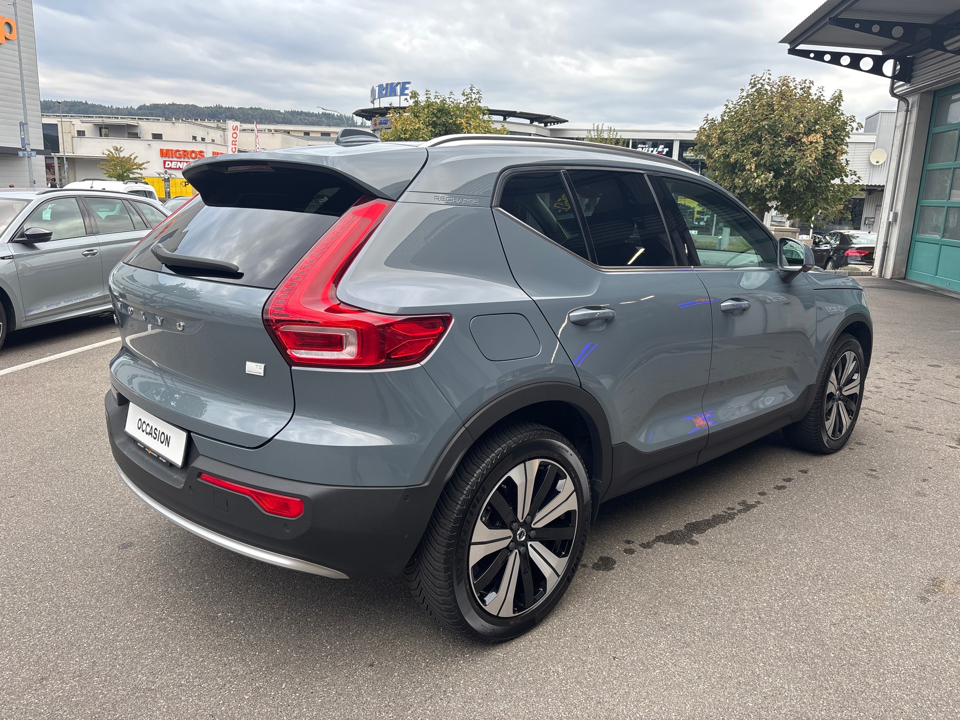 VOLVO XC40 T5 PHEV Ultimate Bright DCT-image-5