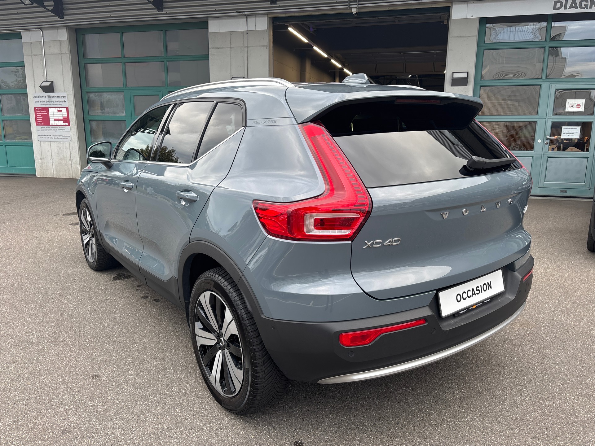 VOLVO XC40 T5 PHEV Ultimate Bright DCT-image-7