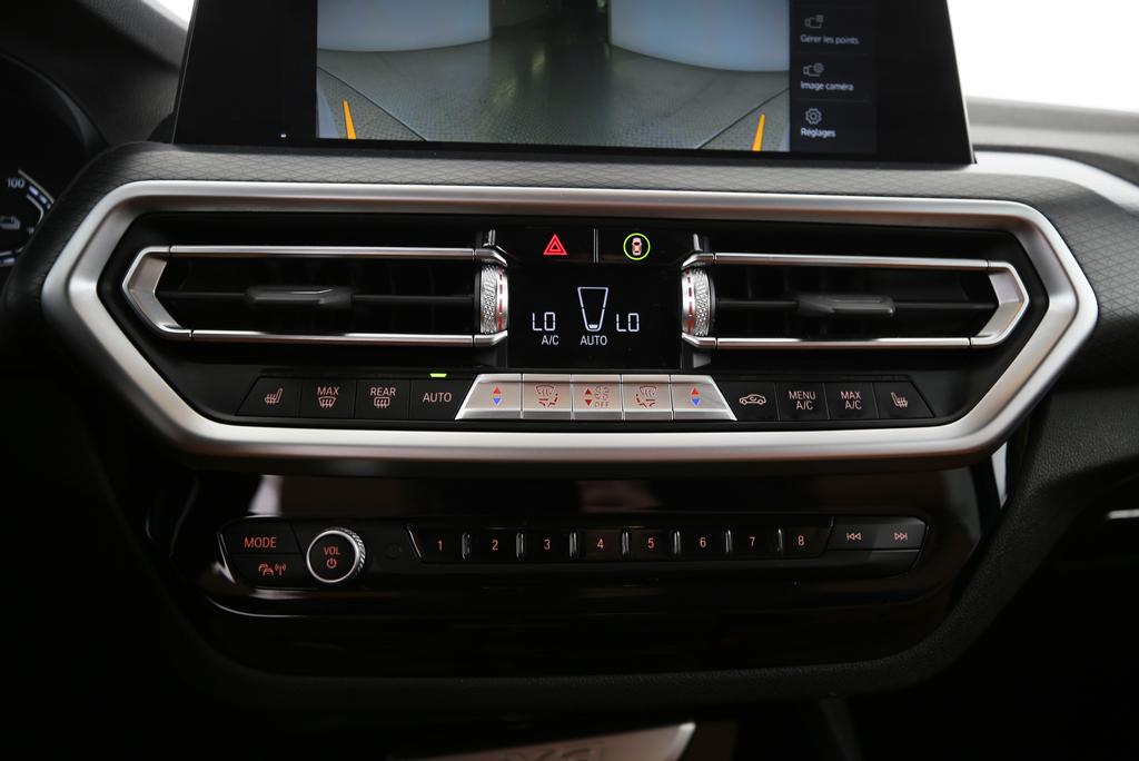 BMW X3 30e xDrive-image-13
