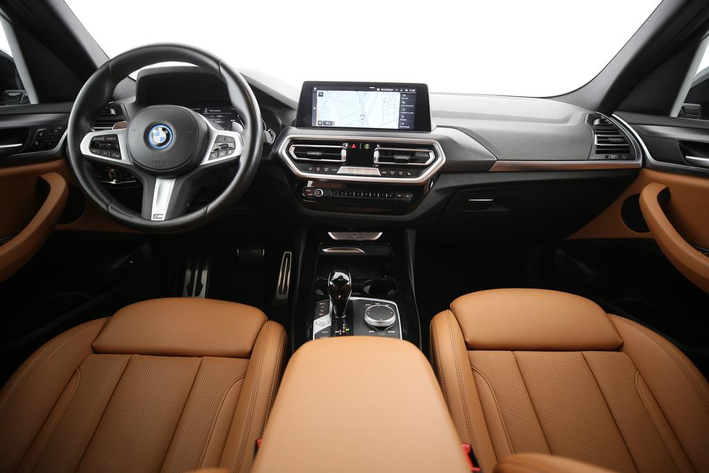BMW X3 30e xDrive-image-7