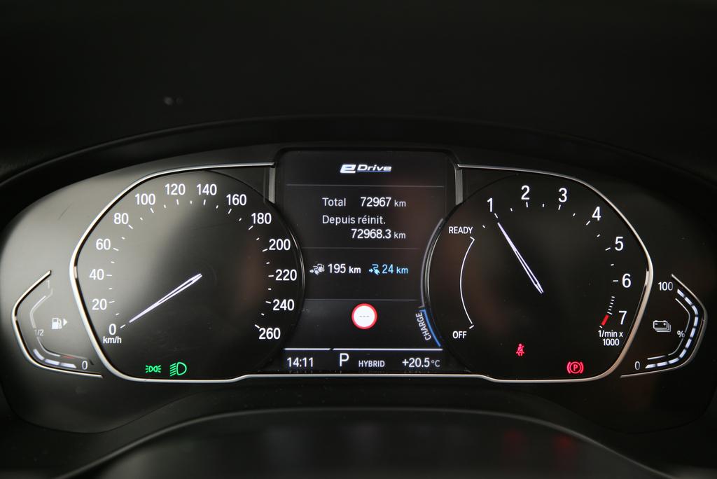 BMW X3 30e xDrive-image-11