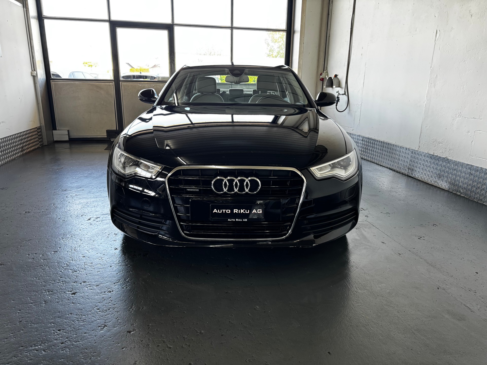 AUDI A6 Limousine 3.0 TDI V6 quattro S-tronic-image-3