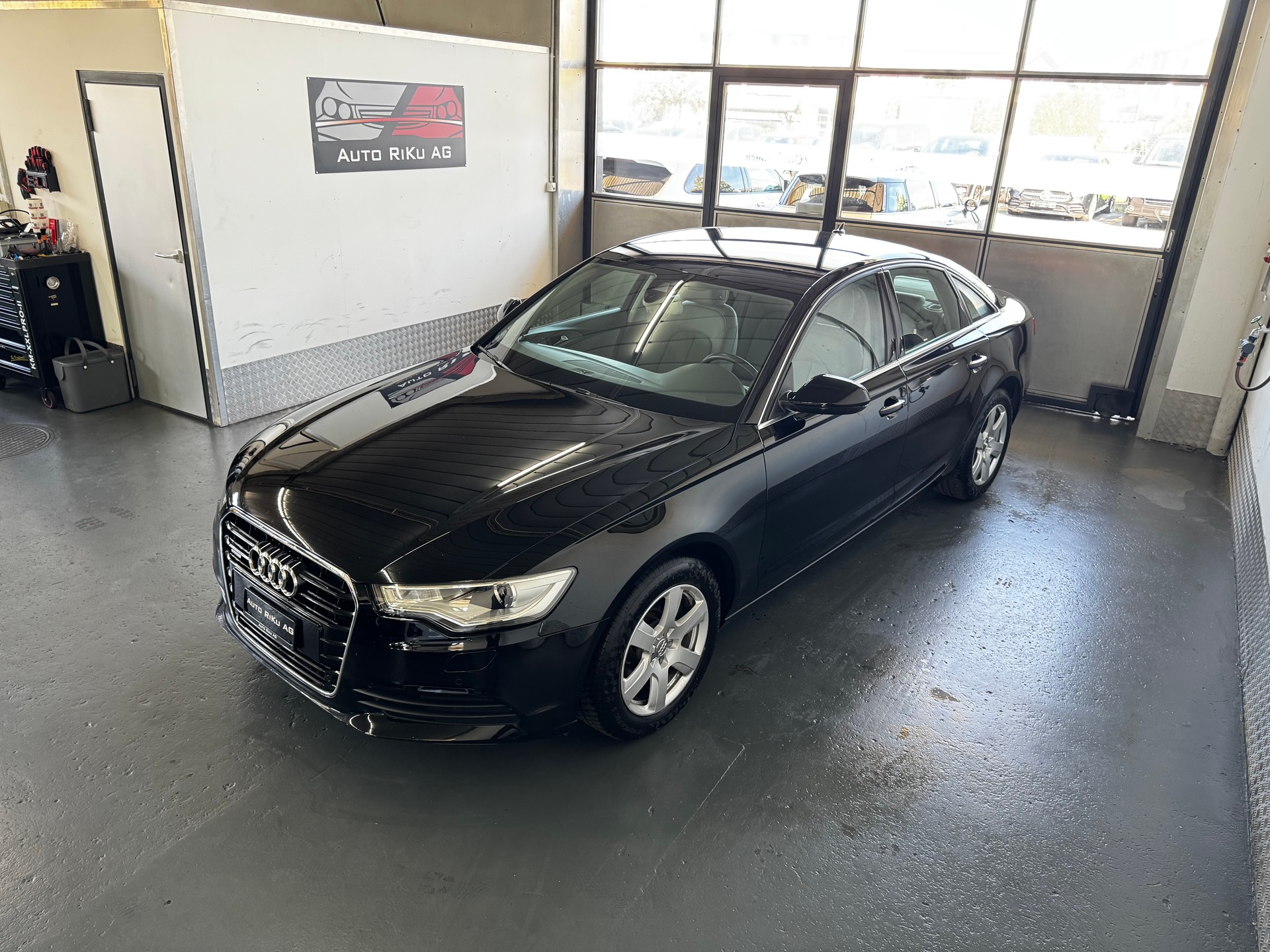 AUDI A6 Limousine 3.0 TDI V6 quattro S-tronic-image-4