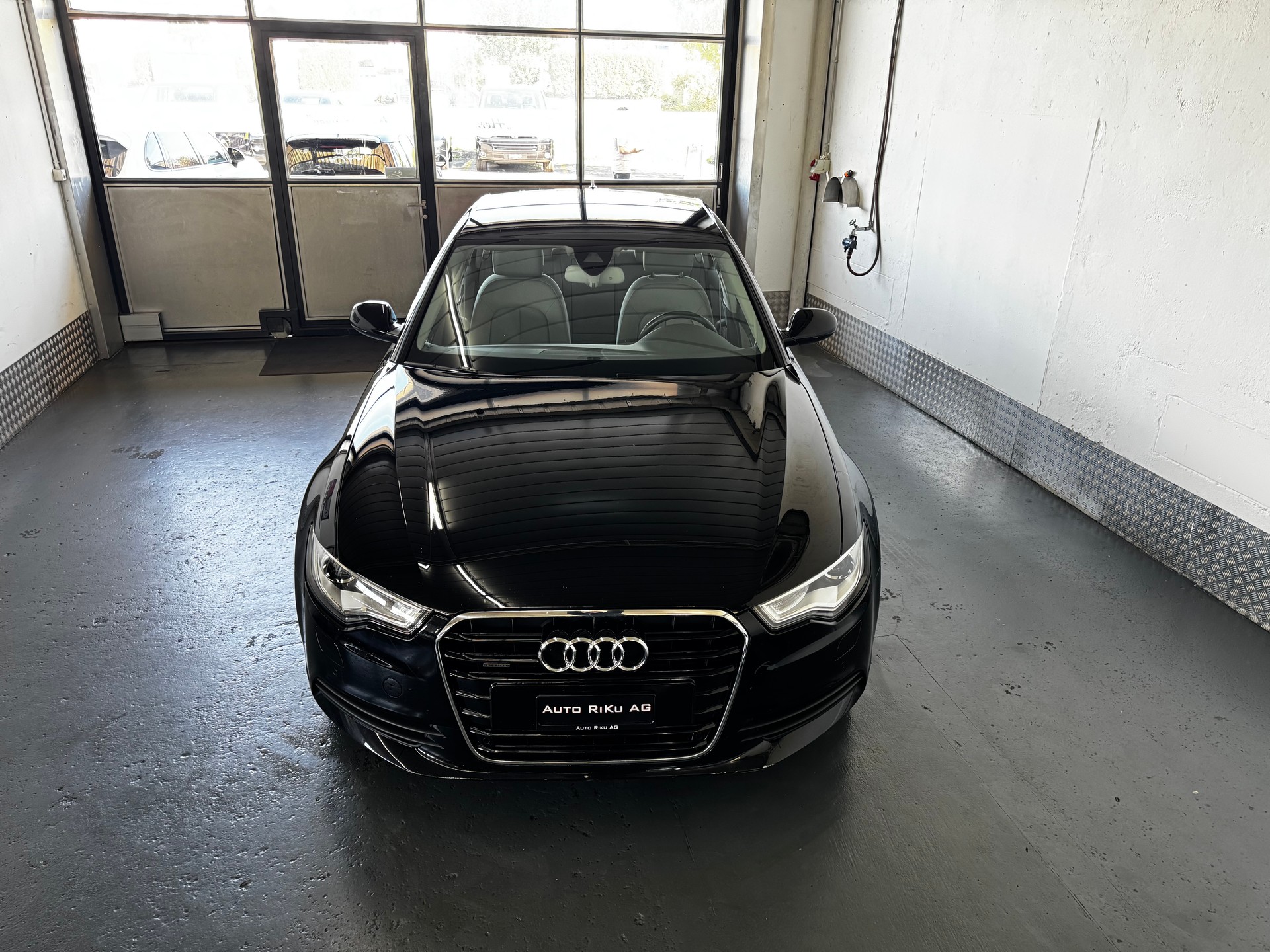 AUDI A6 Limousine 3.0 TDI V6 quattro S-tronic-image-2
