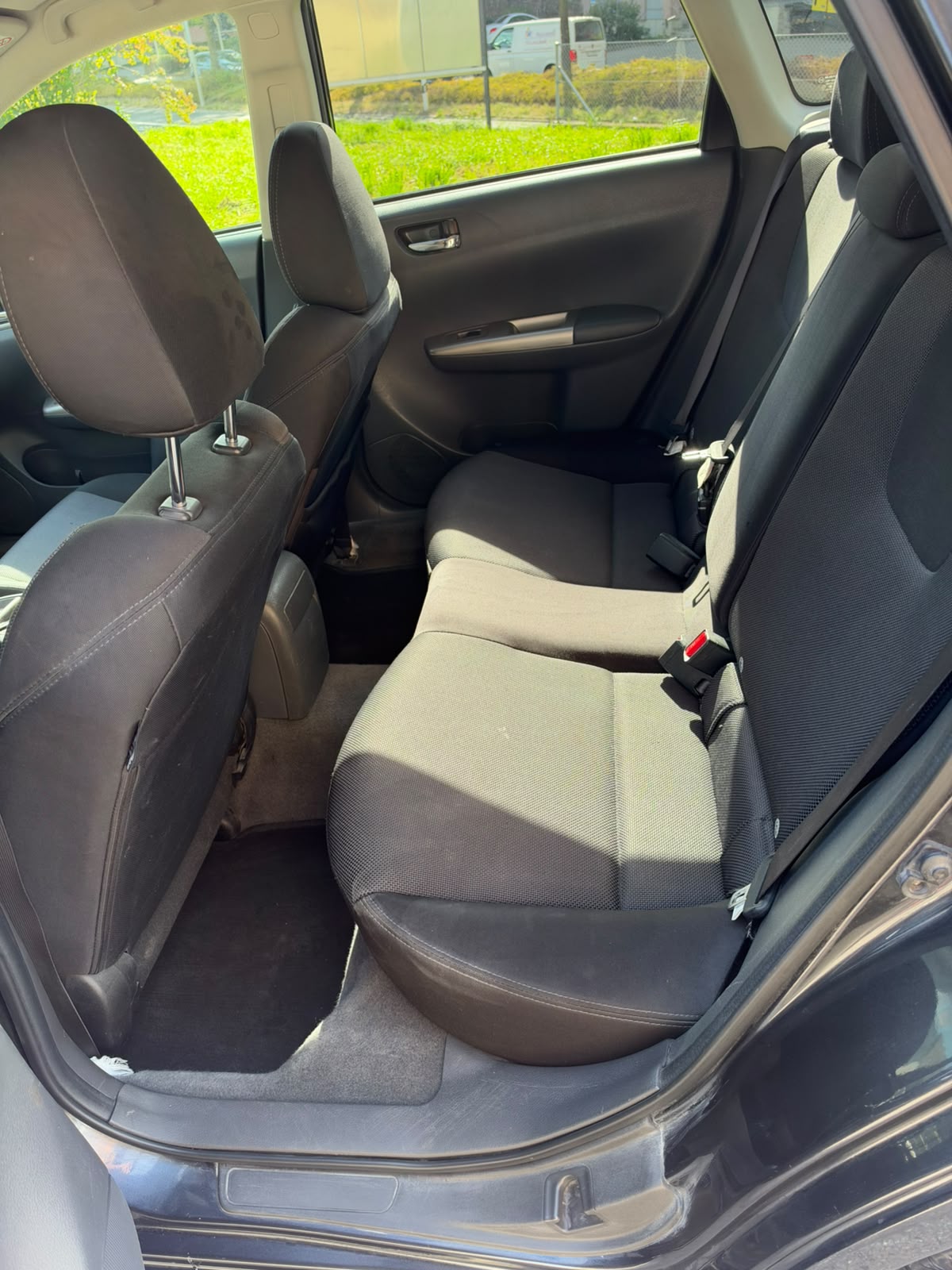 SUBARU Impreza 2.0R Comfort Automatic-image-9