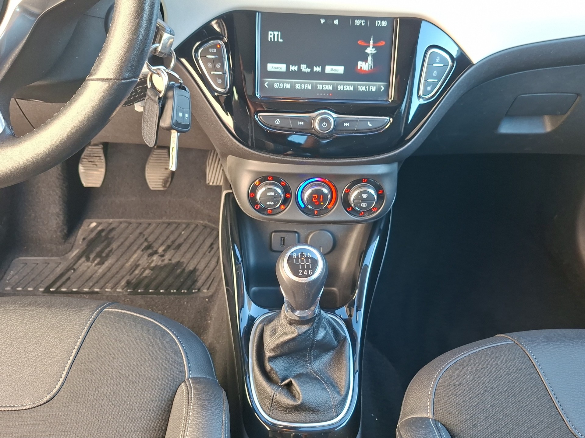 OPEL Adam 1.0 ecoFLEX Turbo GLAM-image-15