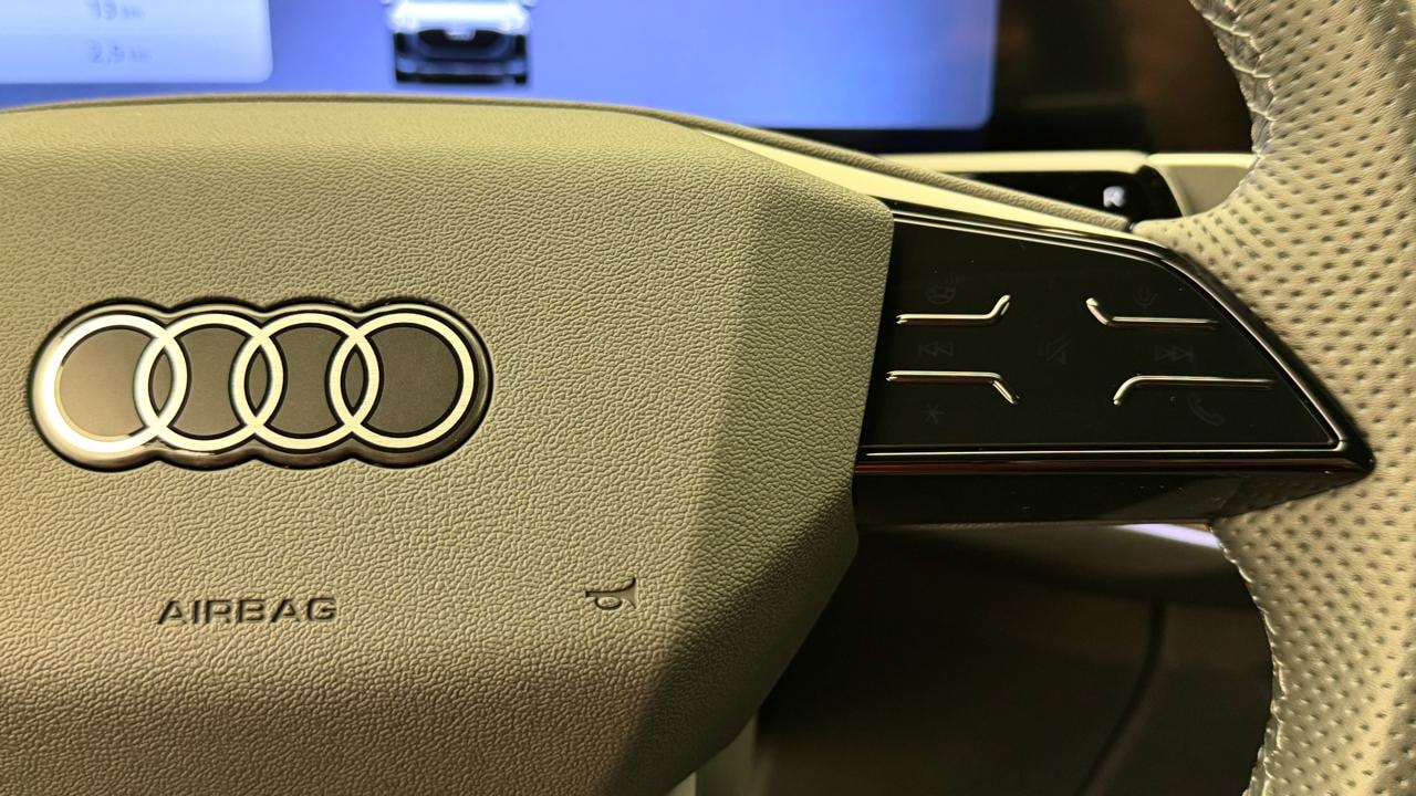AUDI Q3 SUV TFSI quattro 195 kW S tronic-image-9