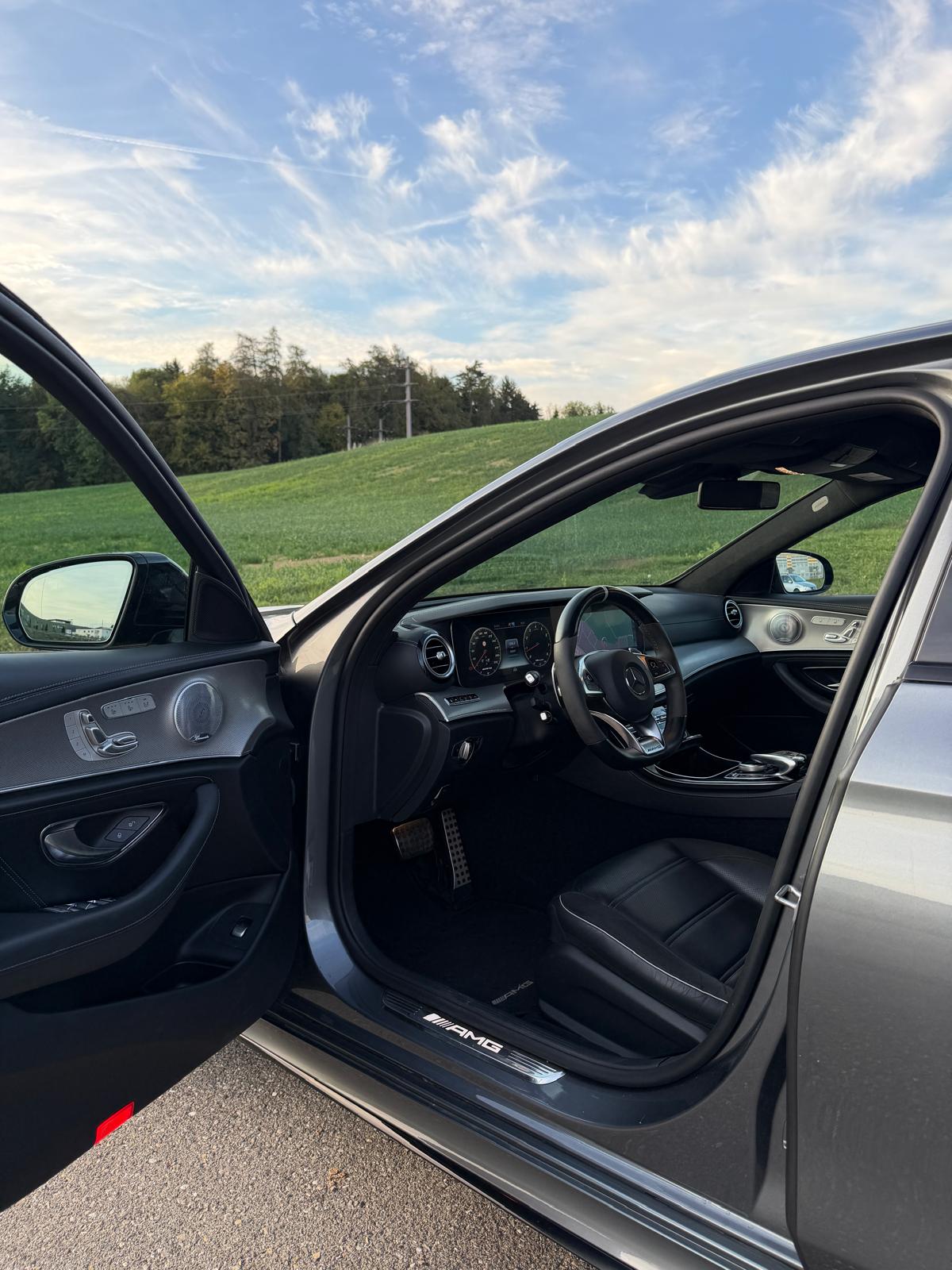 MERCEDES-BENZ E 63 AMG S 4Matic Speedshift MCT-image-2