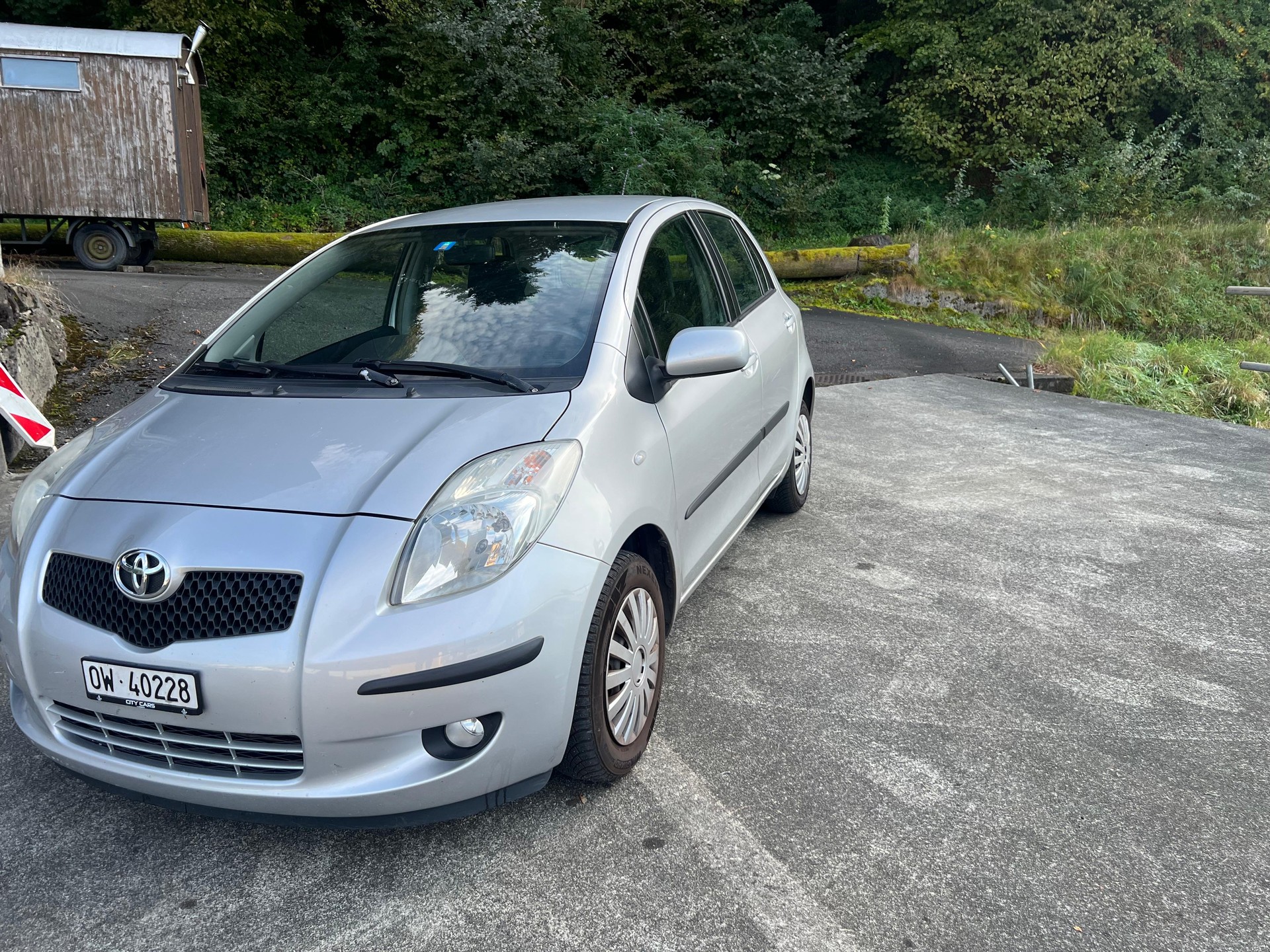 TOYOTA Yaris 1.3 City Multimode-image-3