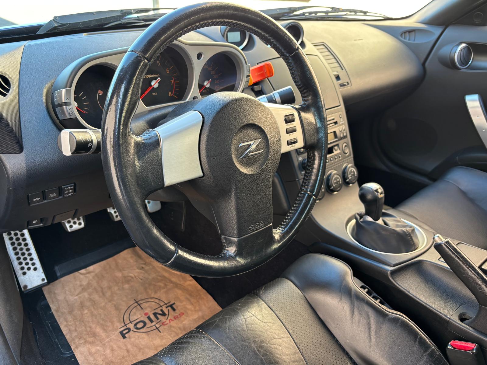 NISSAN 350 Z Roadster-image-9