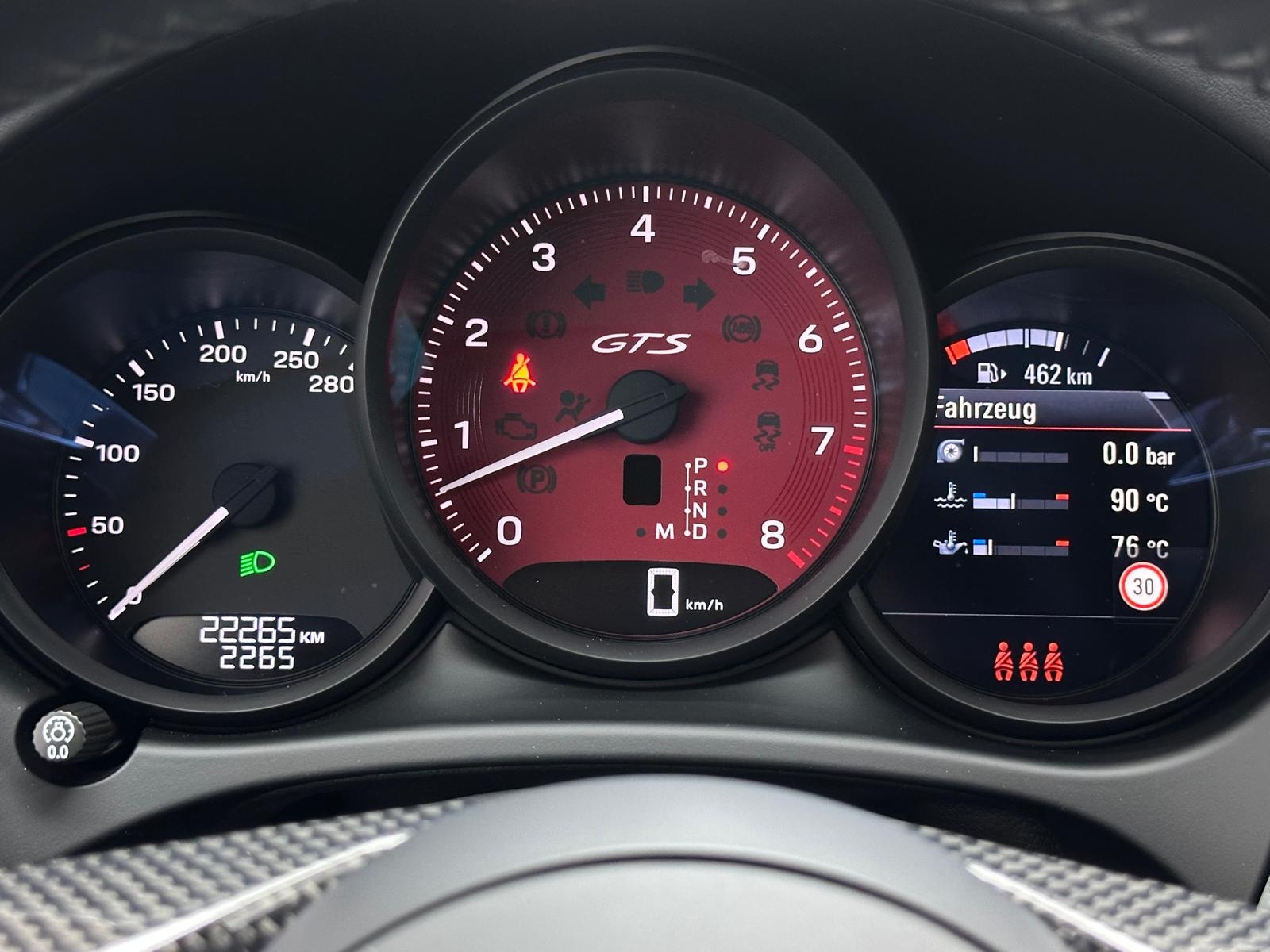 PORSCHE Macan GTS PDK-image-22