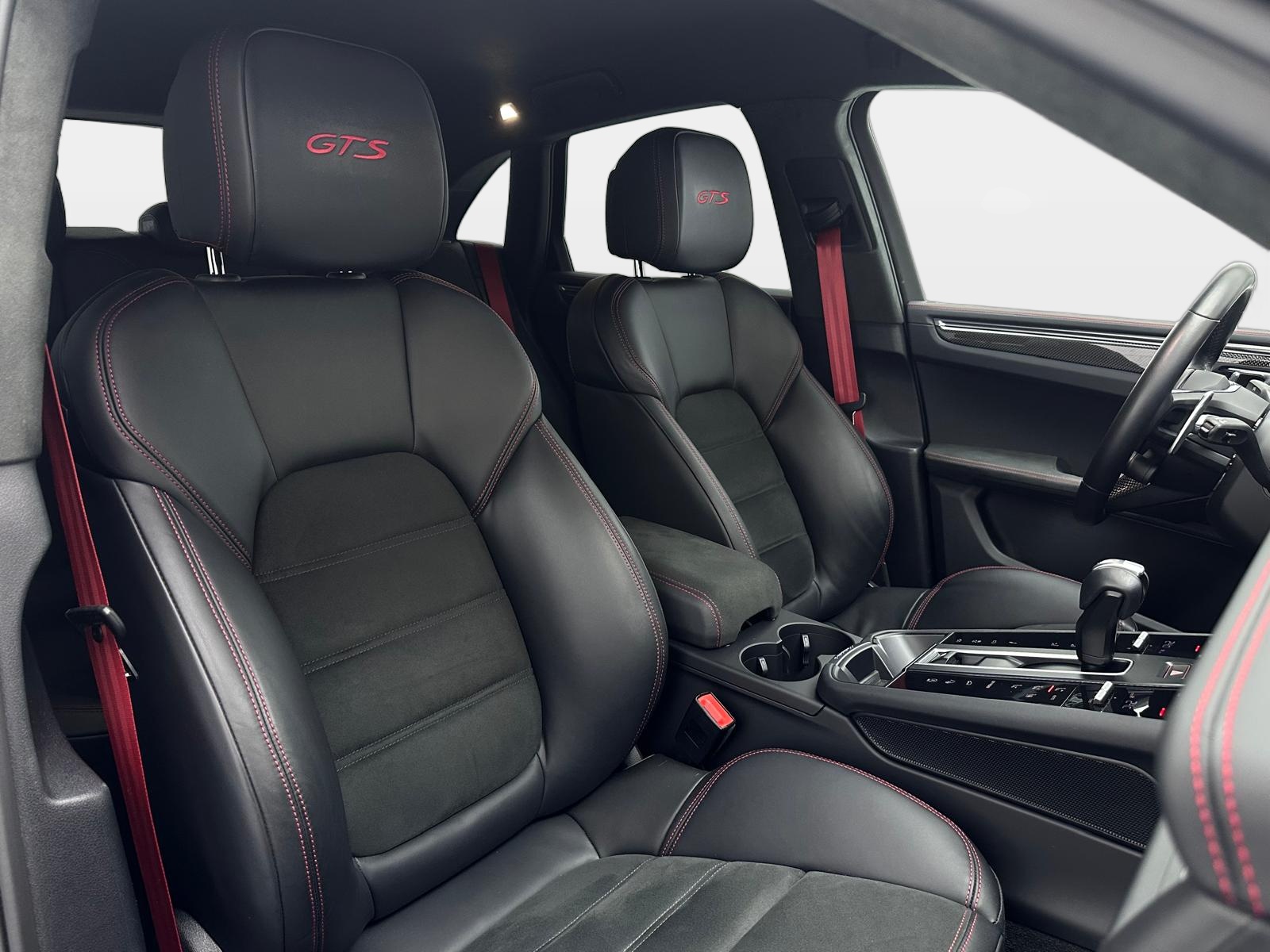 PORSCHE Macan GTS PDK-image-14