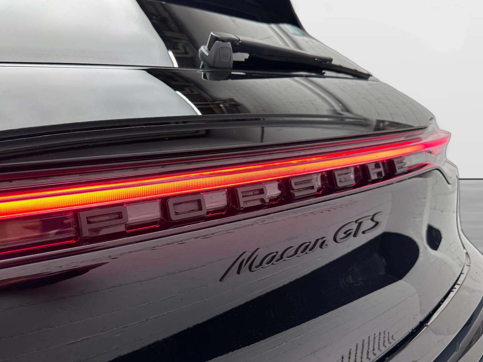PORSCHE Macan GTS PDK-image-17