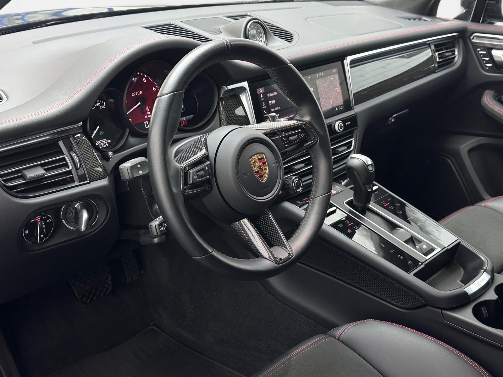 PORSCHE Macan GTS PDK-image-6