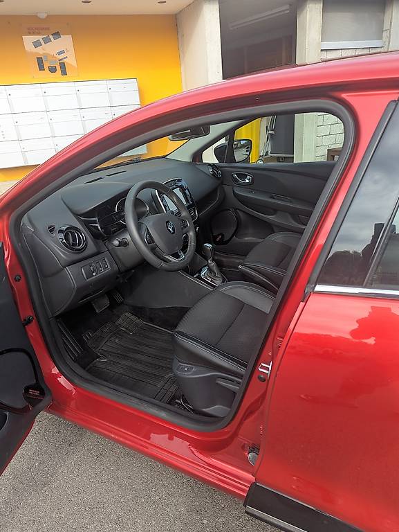 RENAULT CLIO-image-2