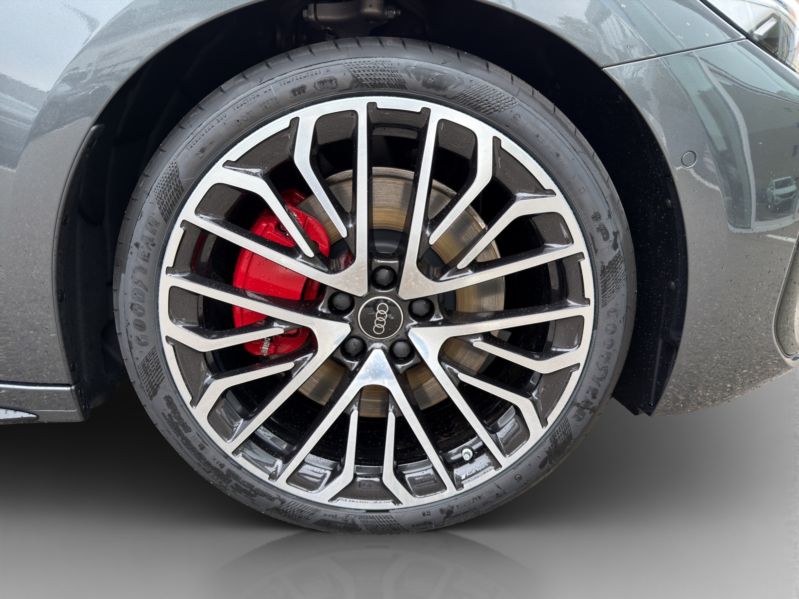 AUDI A5 Avant e-hybrid quattro 270 kW S tronic-image-15